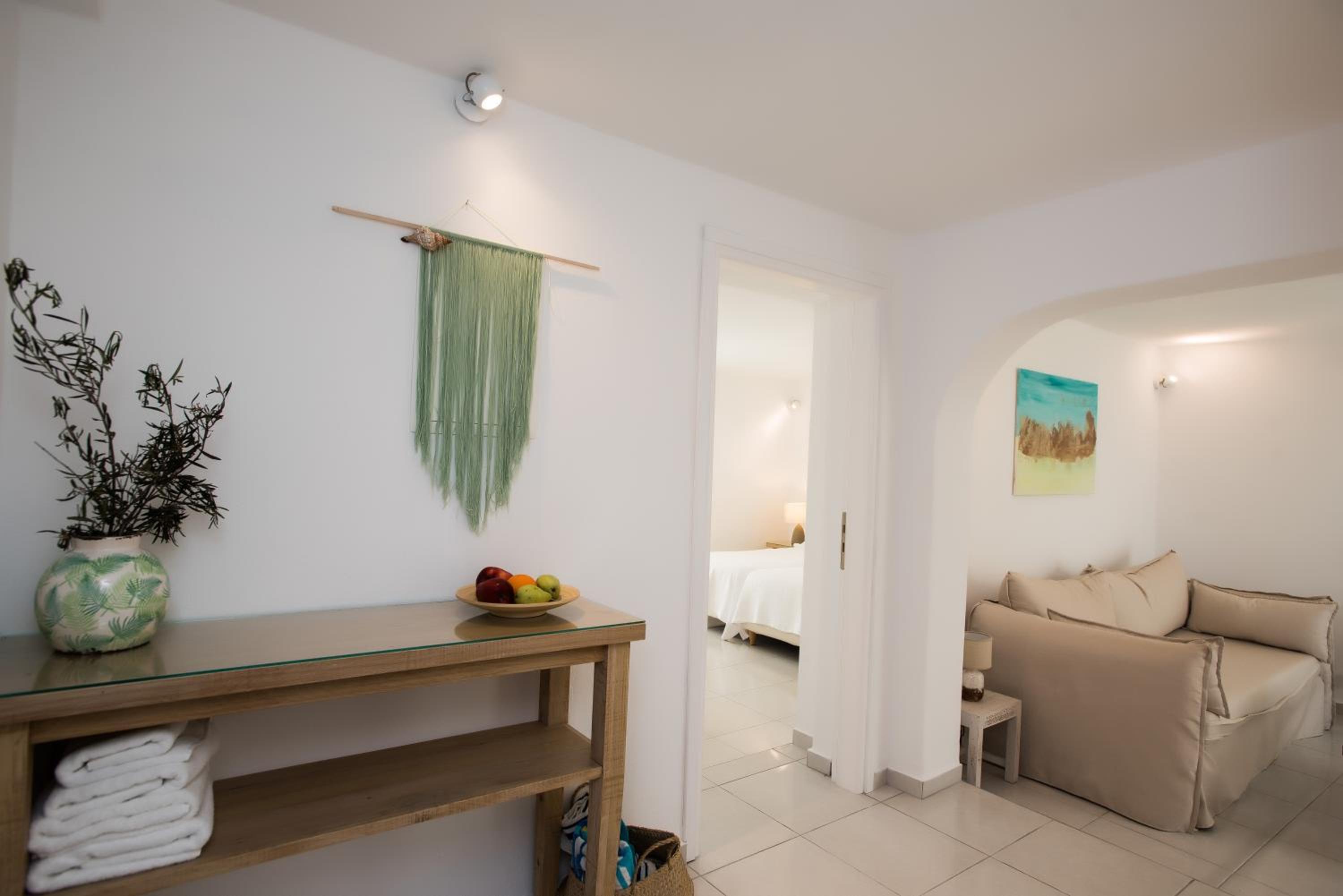 Deluxe Family Room