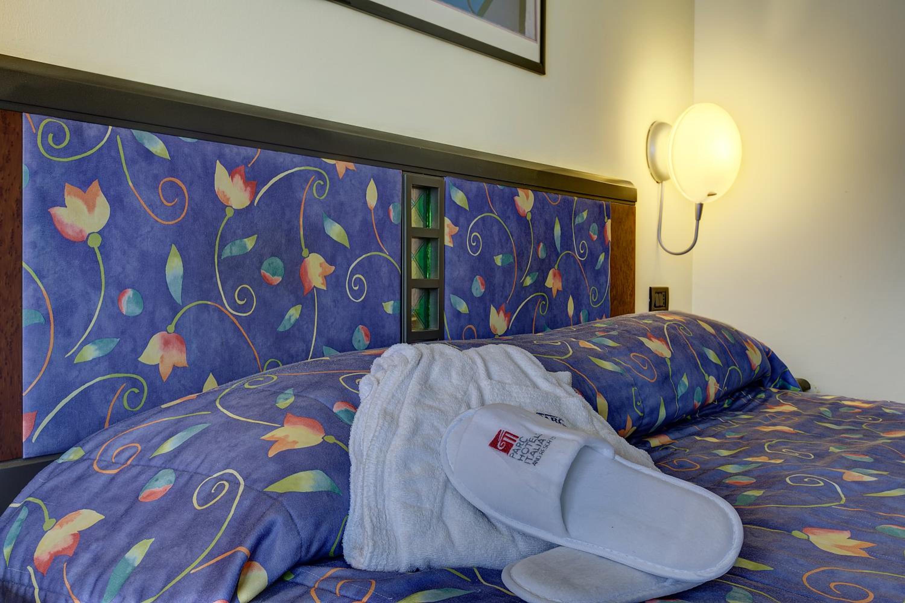 Twin or Double Room with Balcony or Terrace - Photo 3