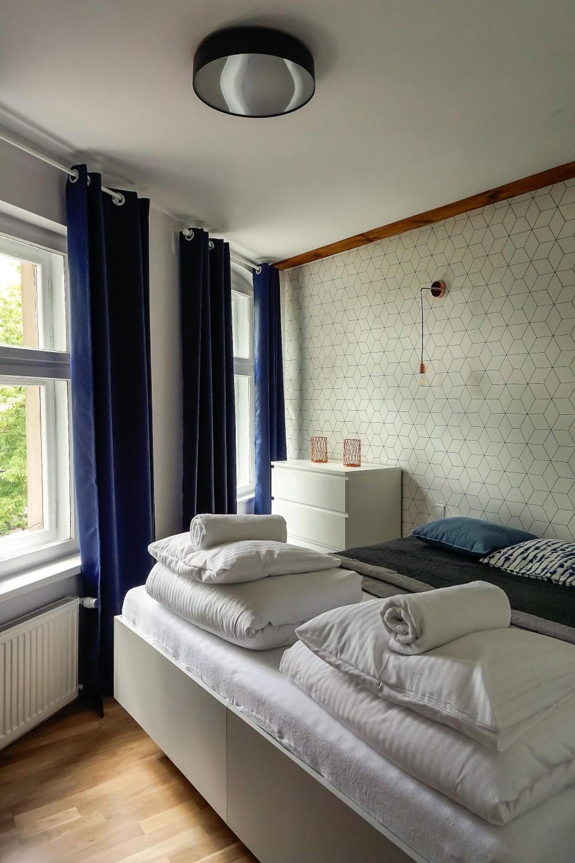 Navy Apartment - Second Floor