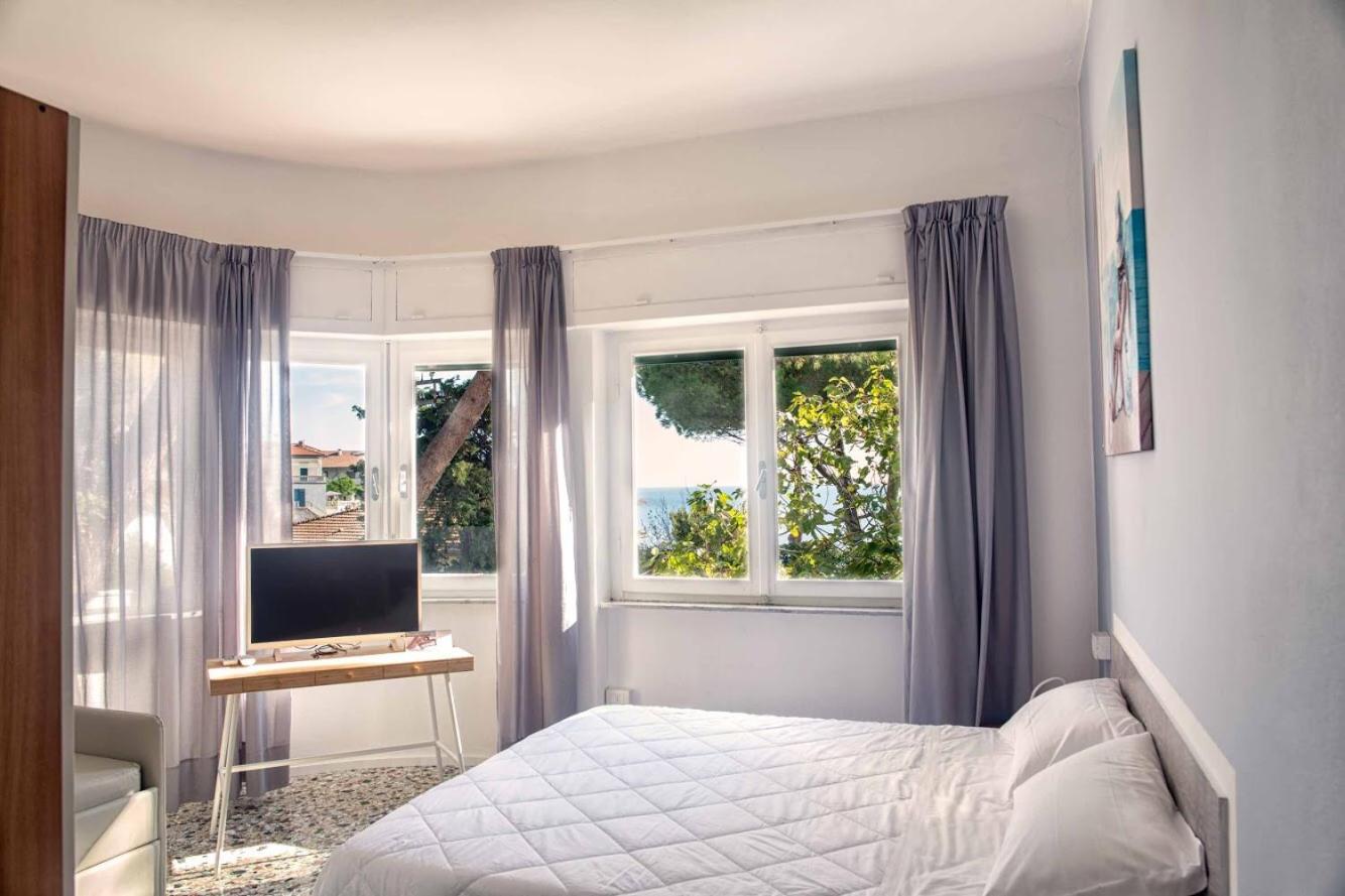 Quadruple Room with Sea View photo 1