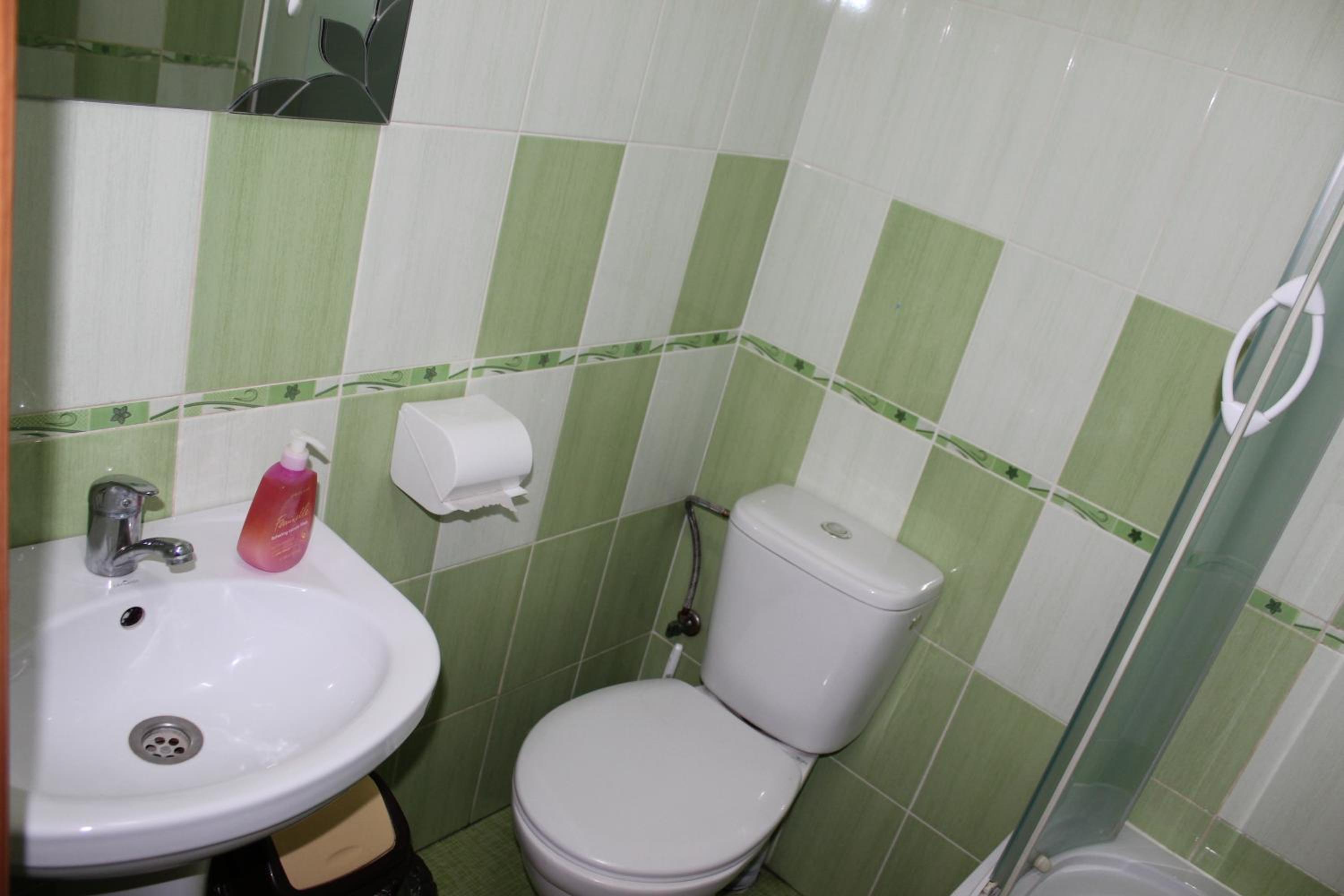 Standard Twin Room photo 2