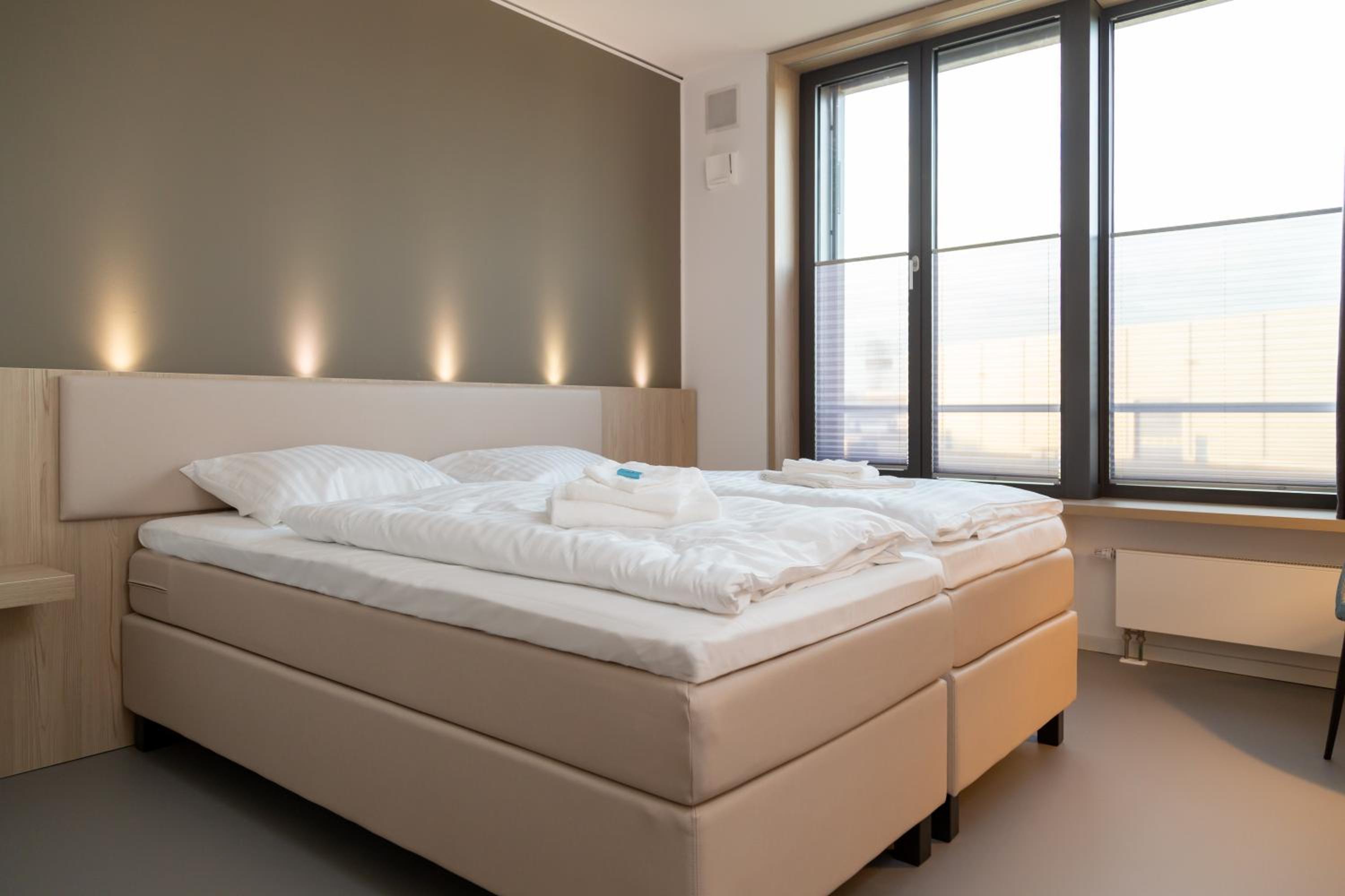 Double Room - Photo 8