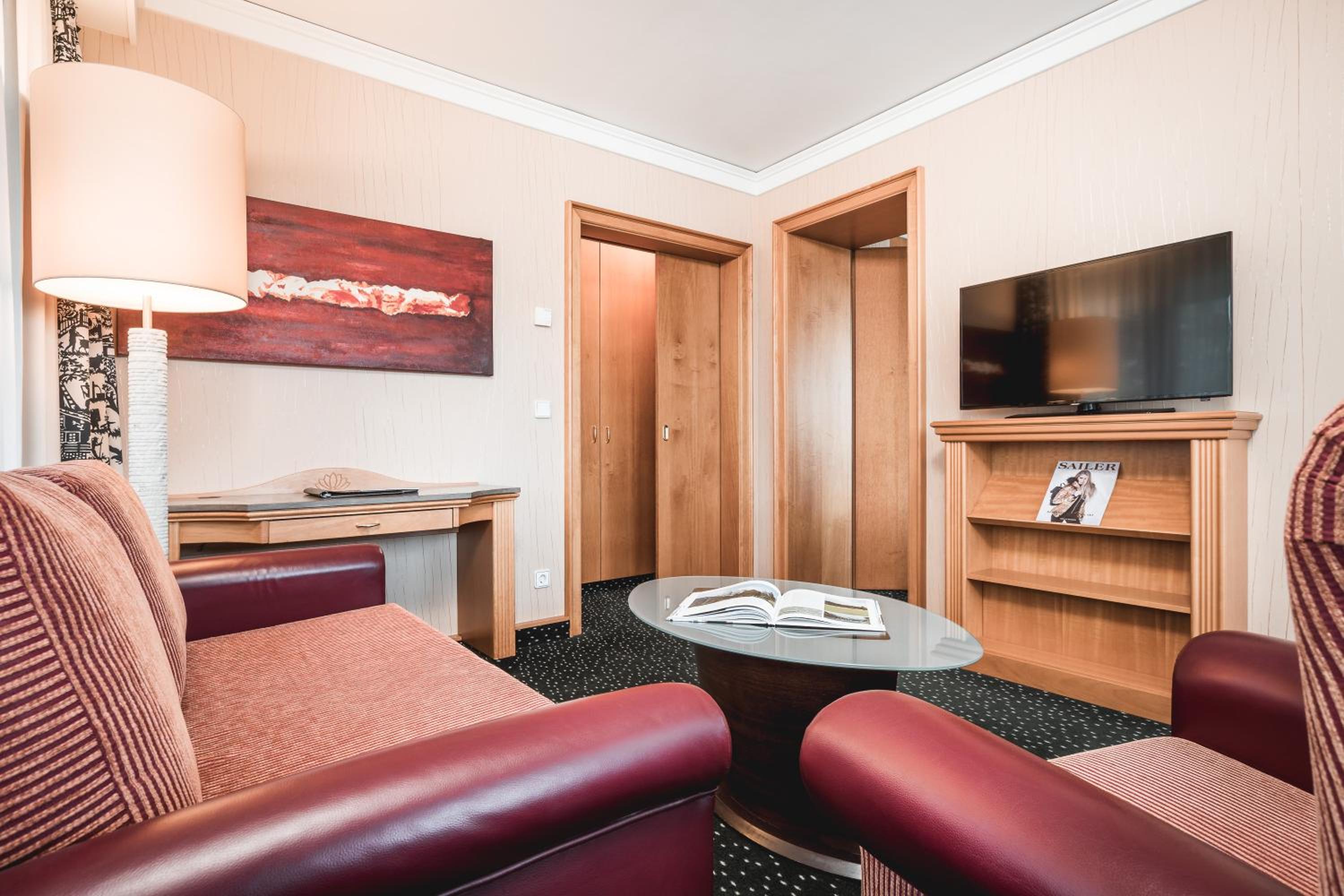 Suite photo 1