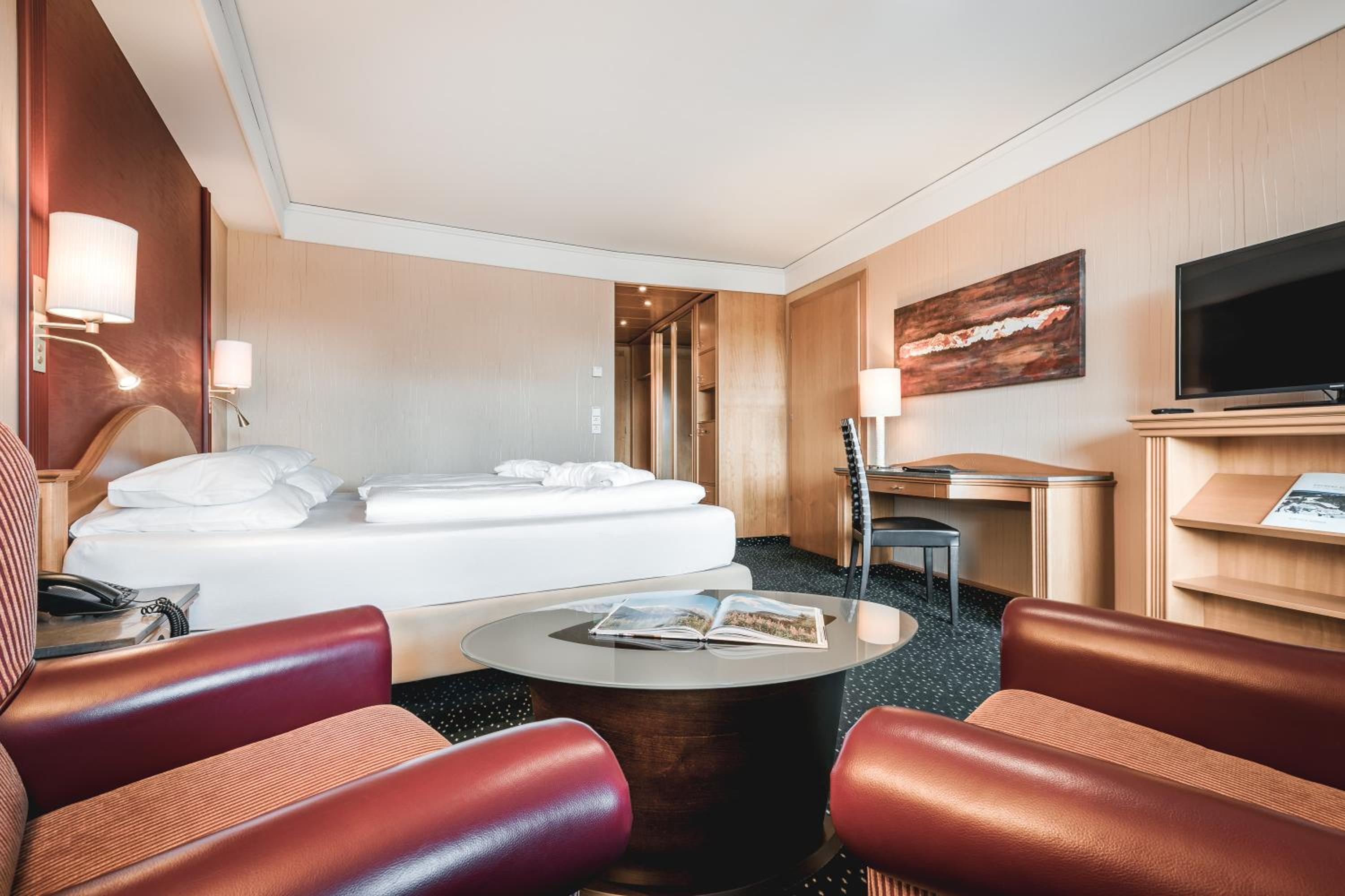 Deluxe Double Room with Balcony photo 1