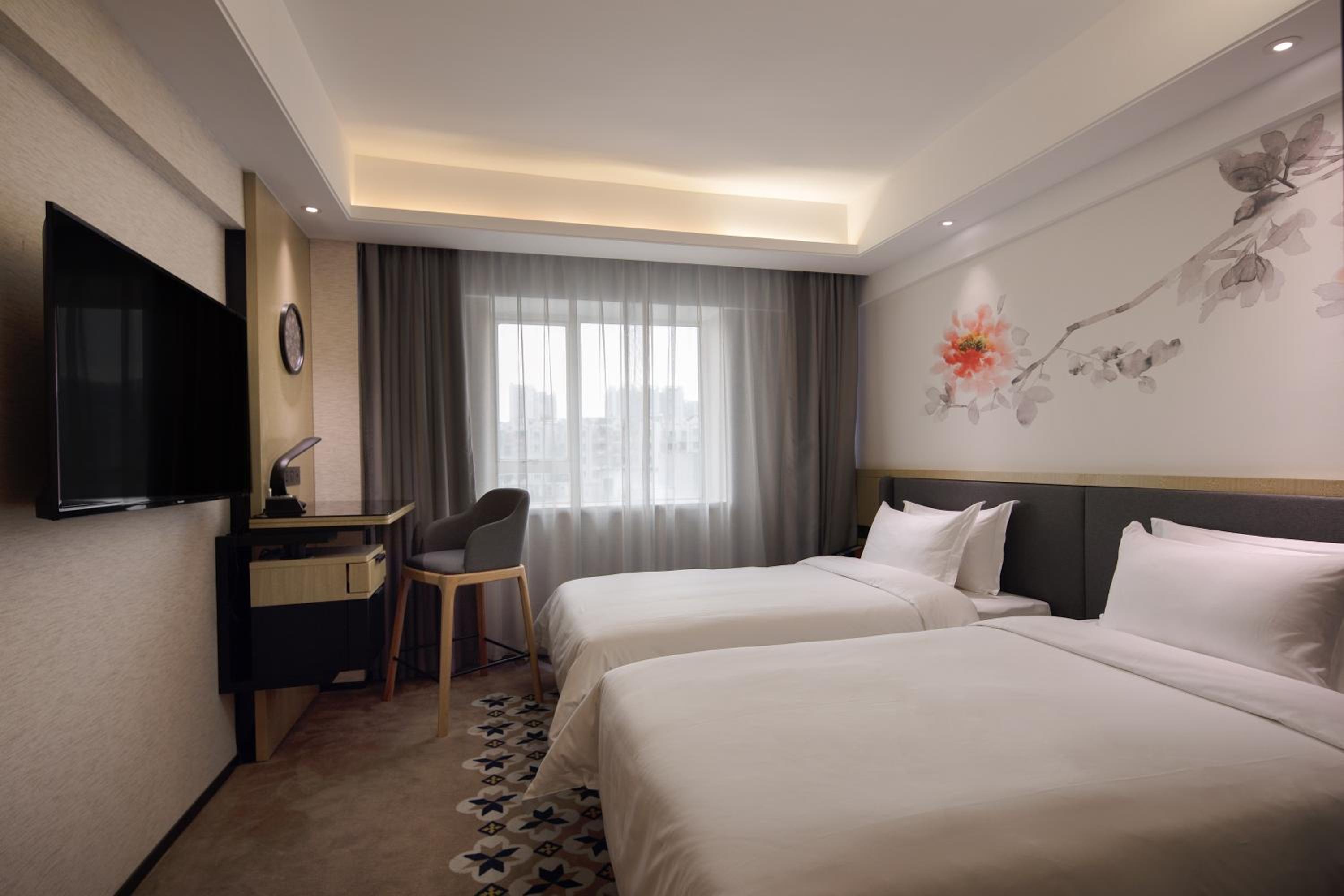 Deluxe Twin Room photo 2