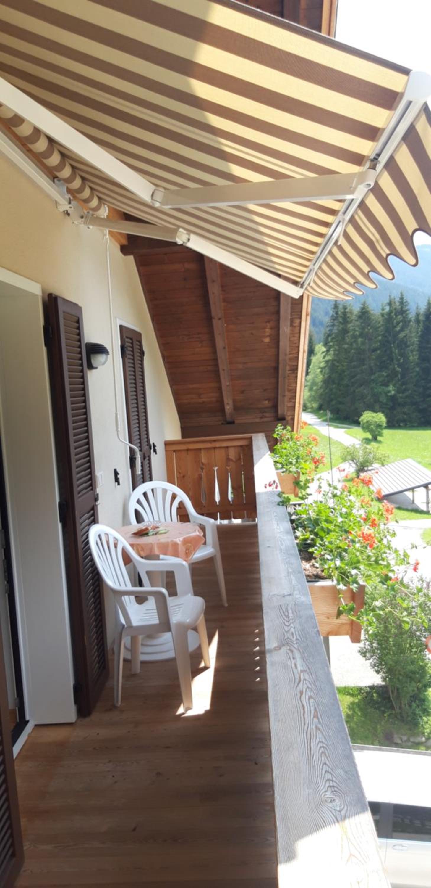Two-Bedroom Apartment with Balcony photo 2