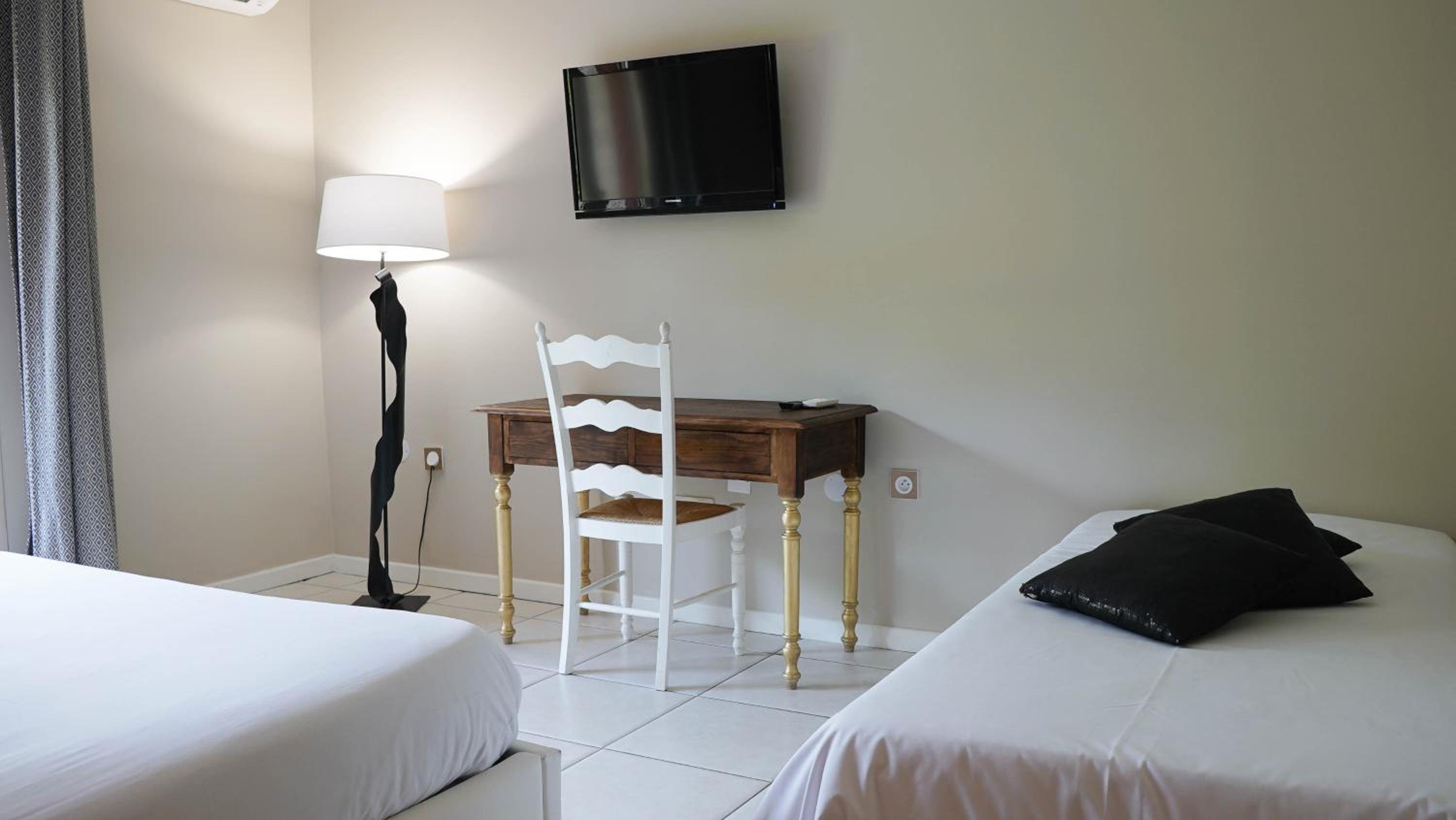 Dreibettzimmer