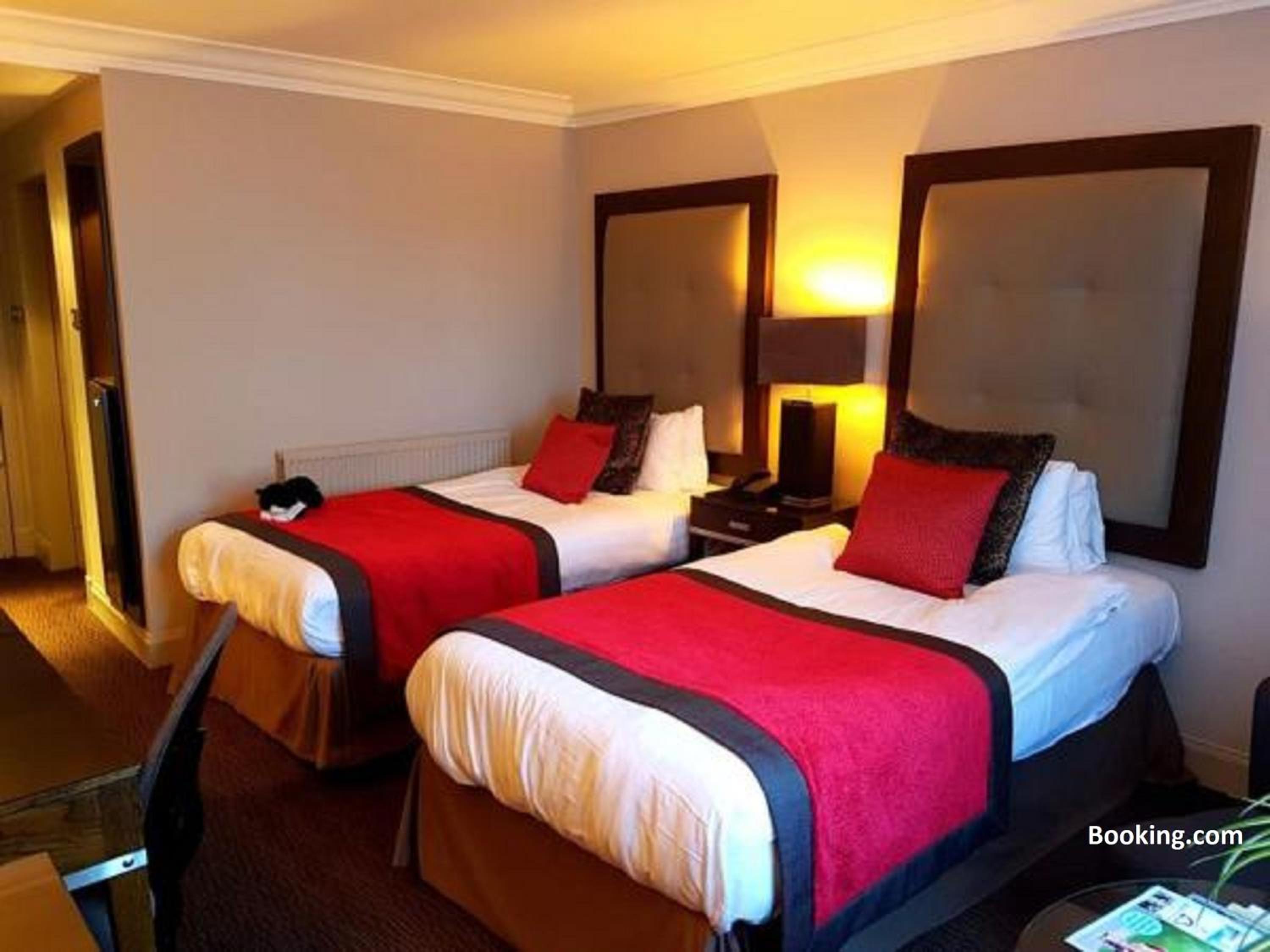 Double or Twin Room - Photo 4