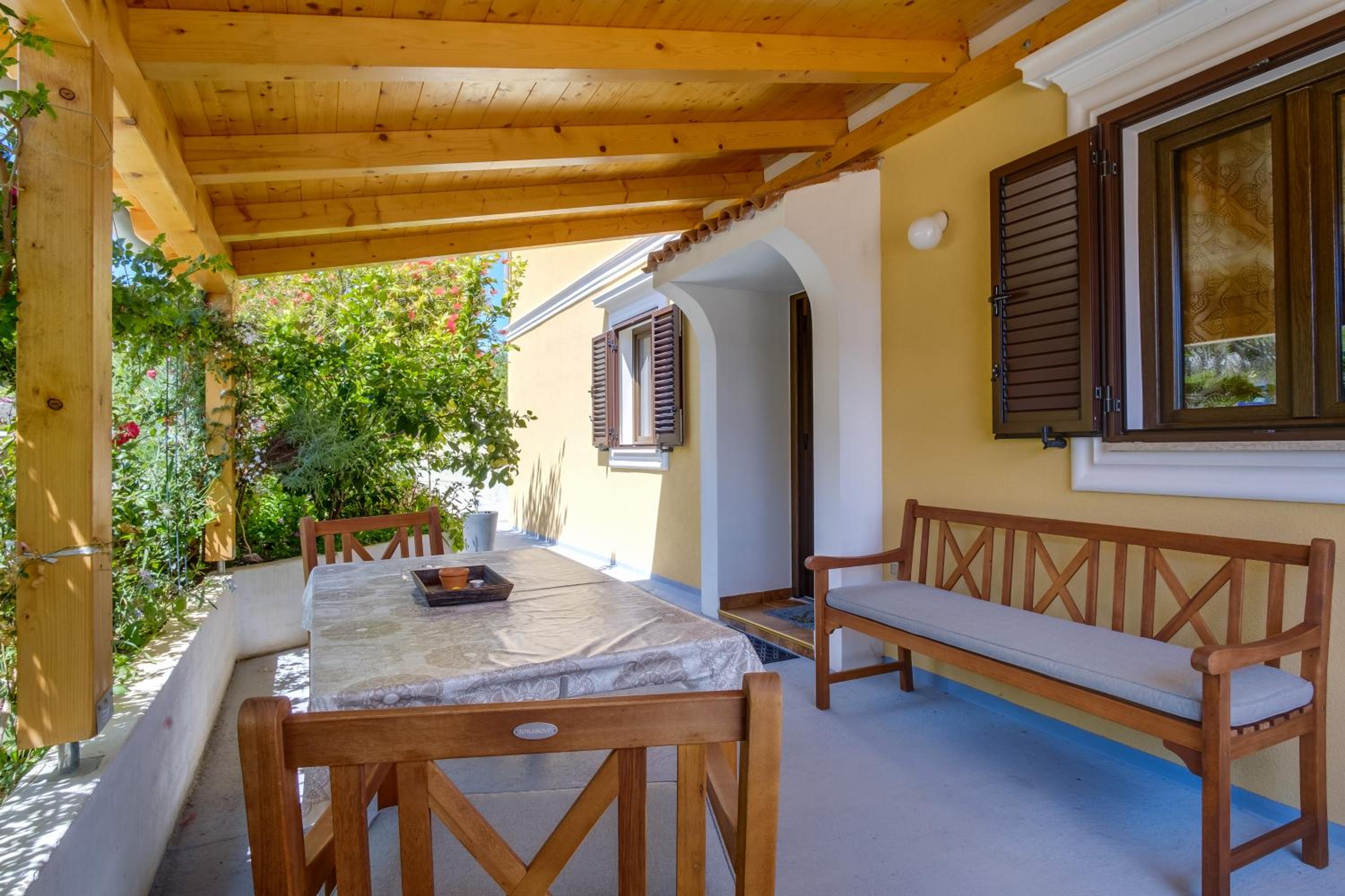 Studio with Terrace photo 3