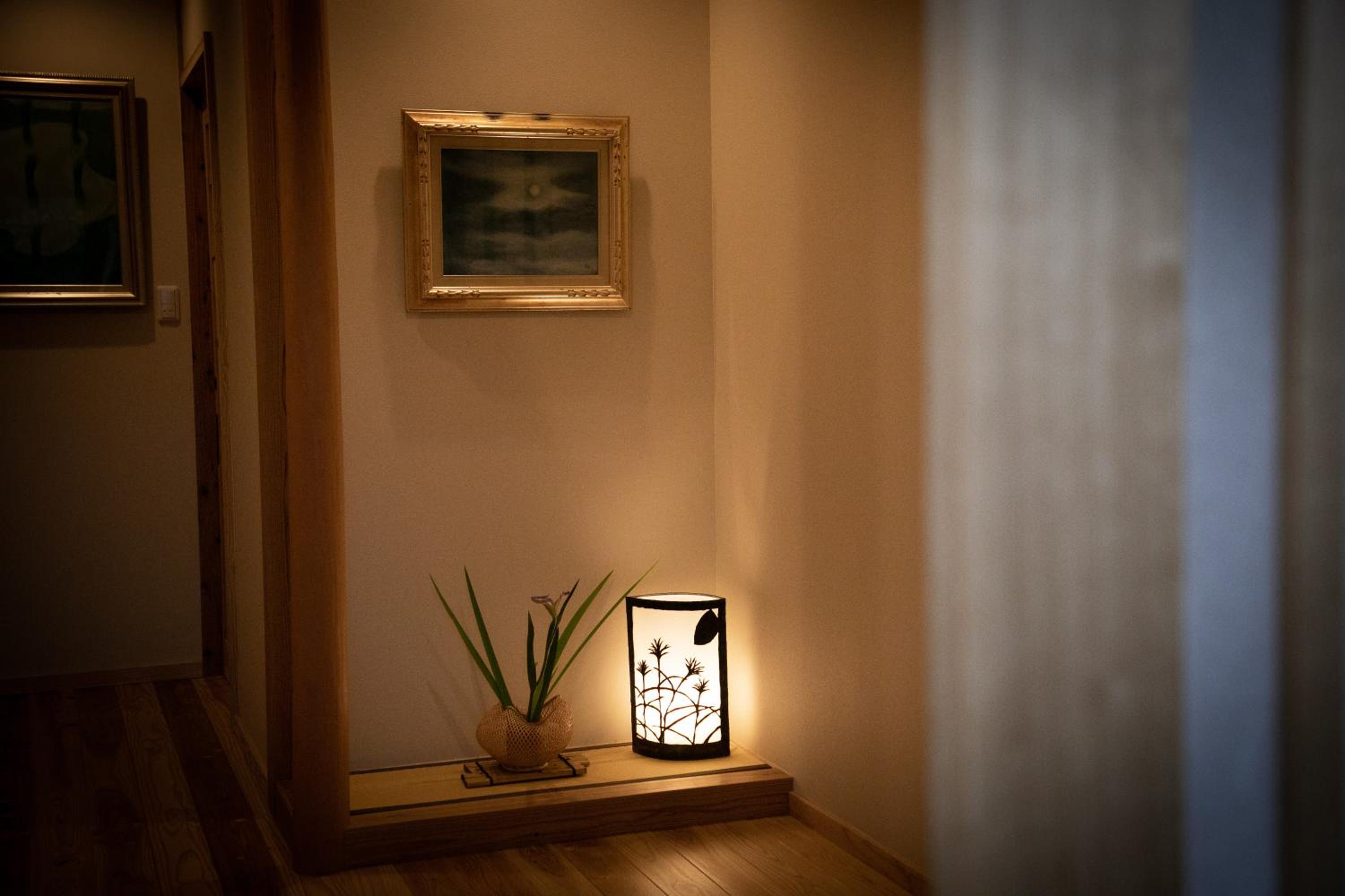 Japanese-Style Superior Room - Photo 9