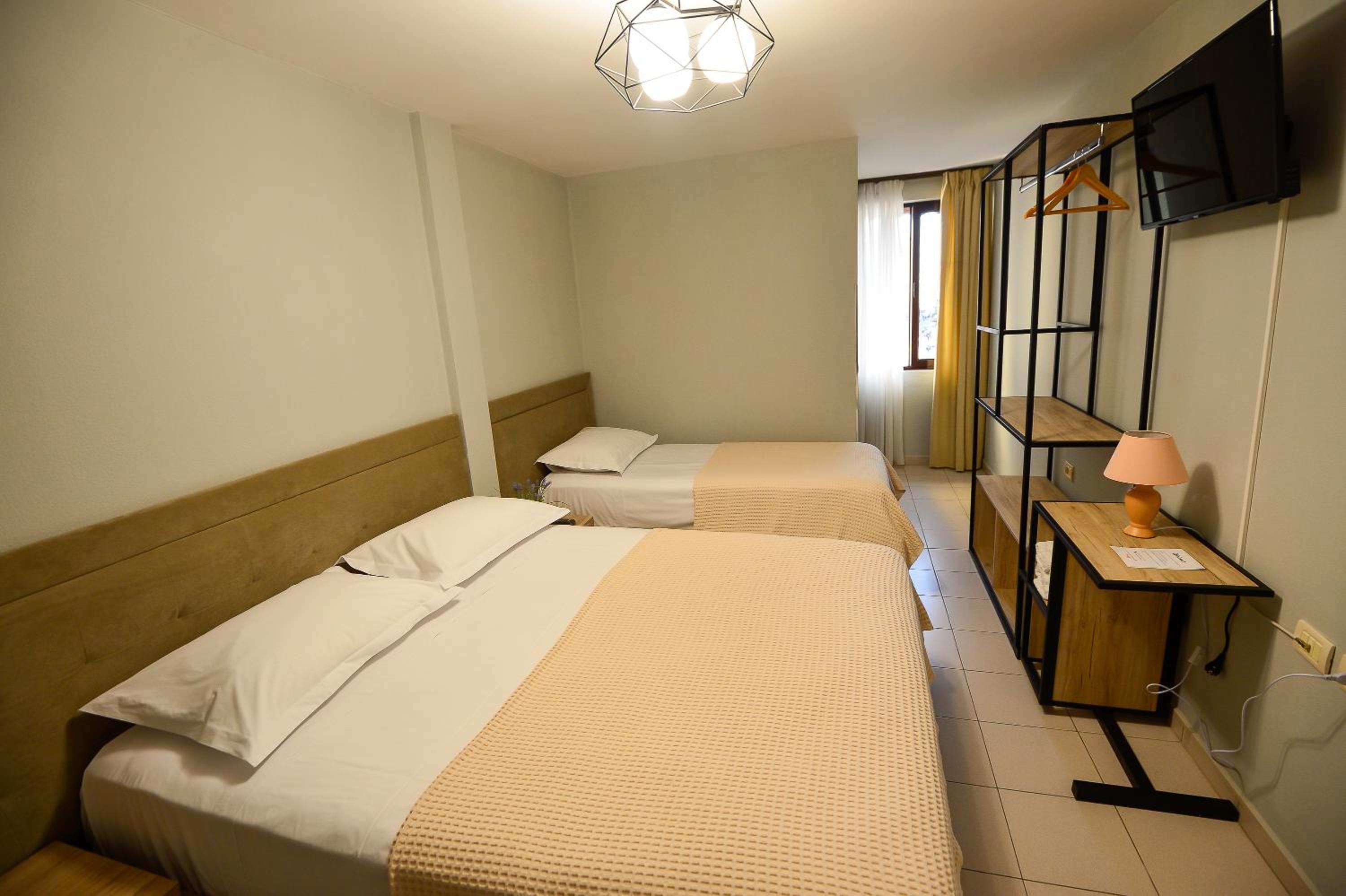Classic Triple Room