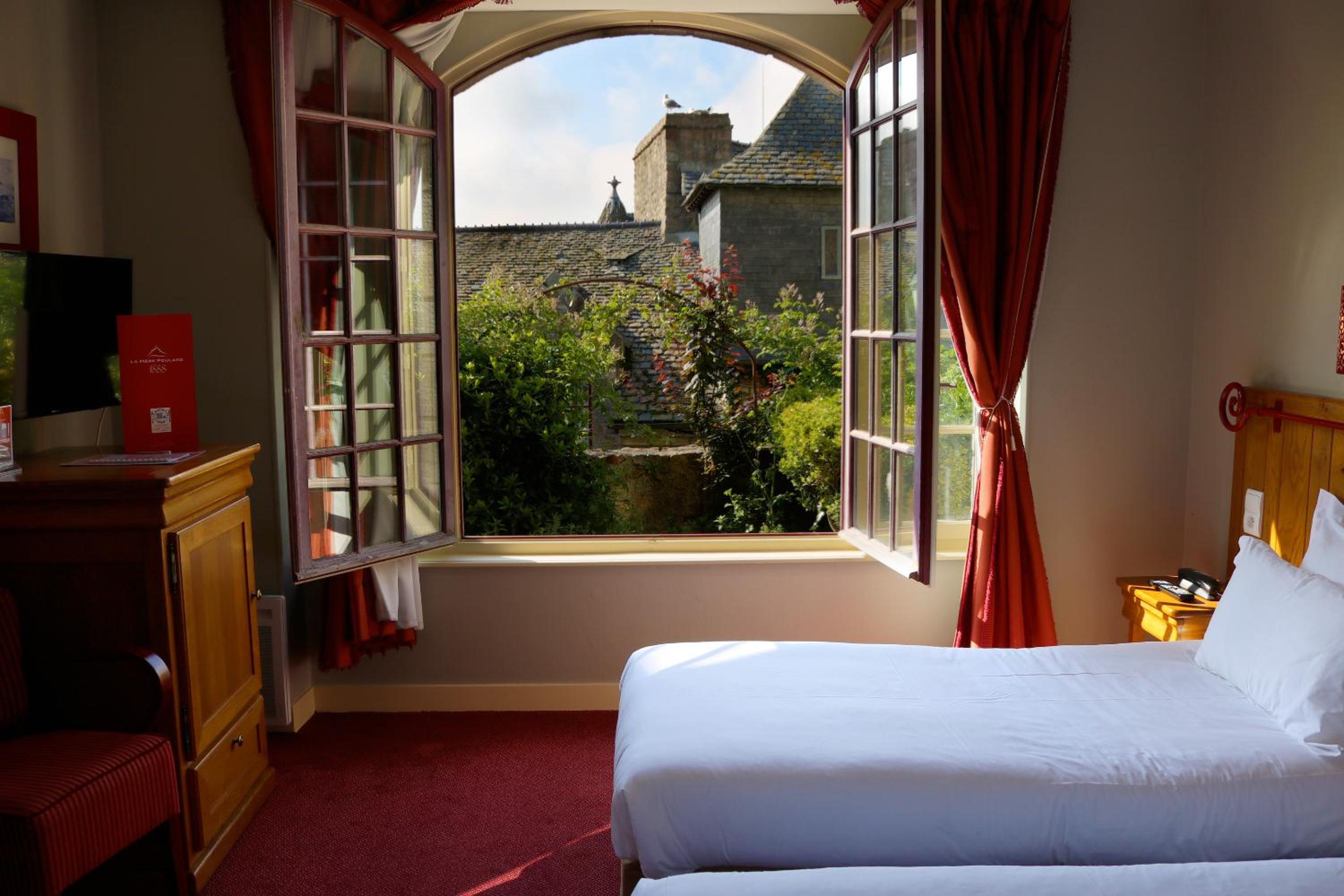 Double or Twin Room - Red House  - Photo 9