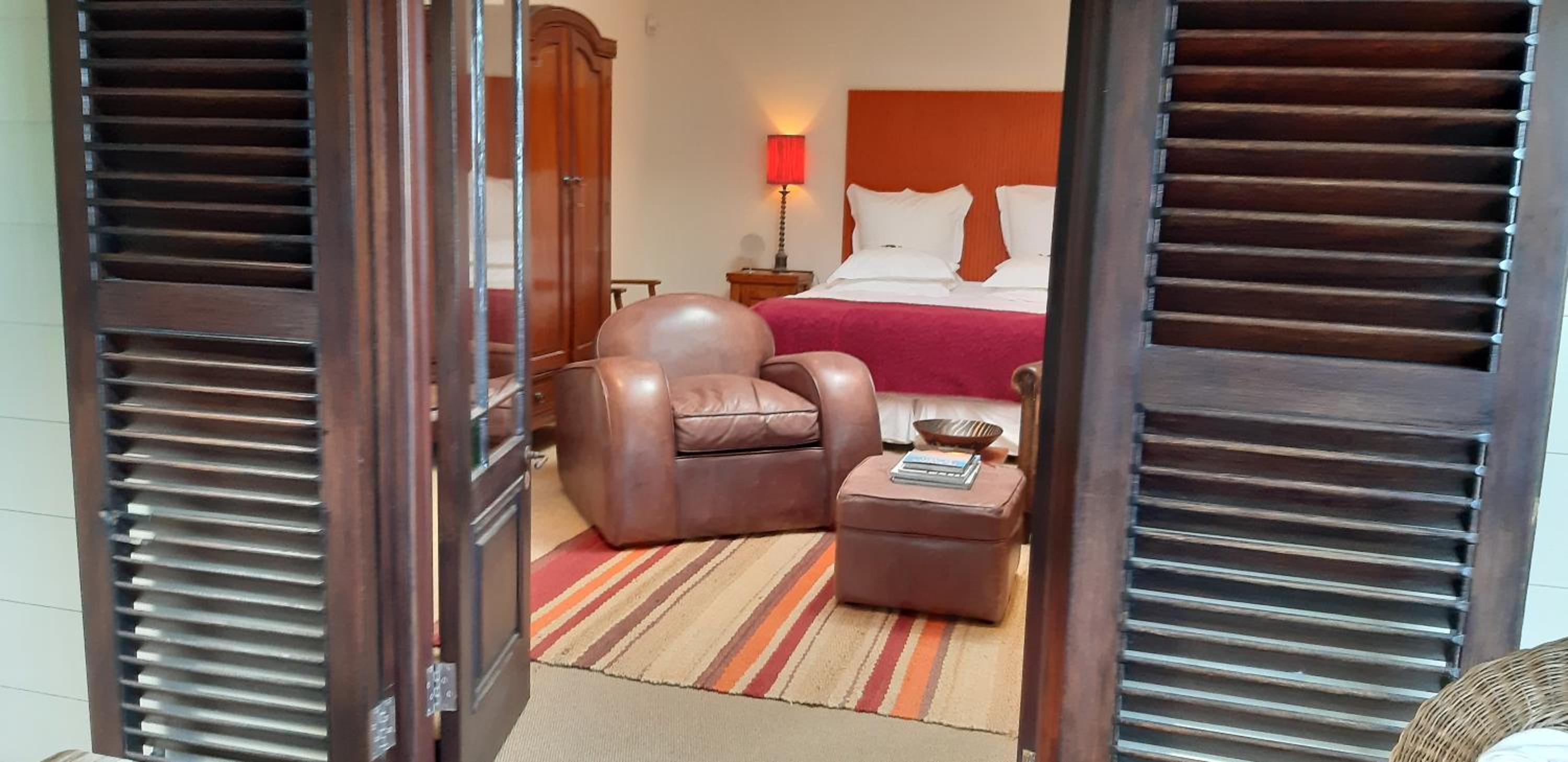 King Suite with Balcony photo 1