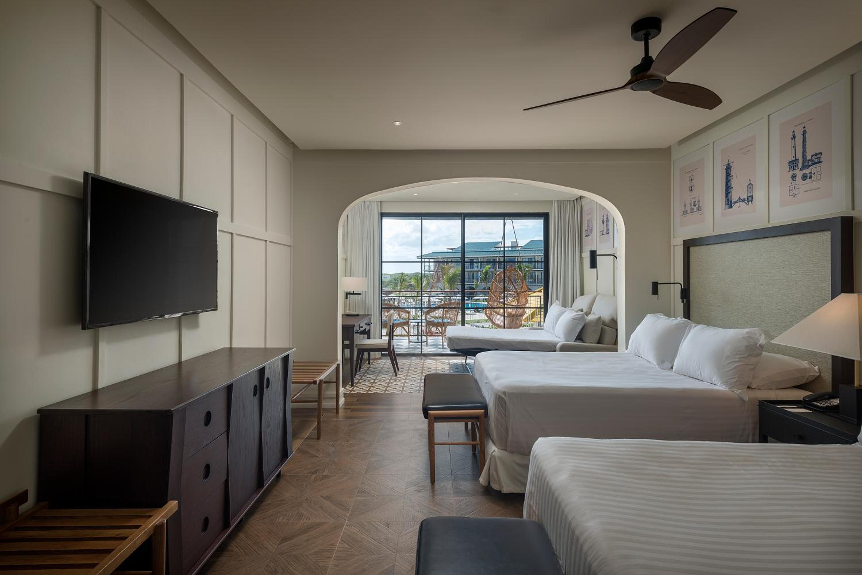 Junior Suite Pool View