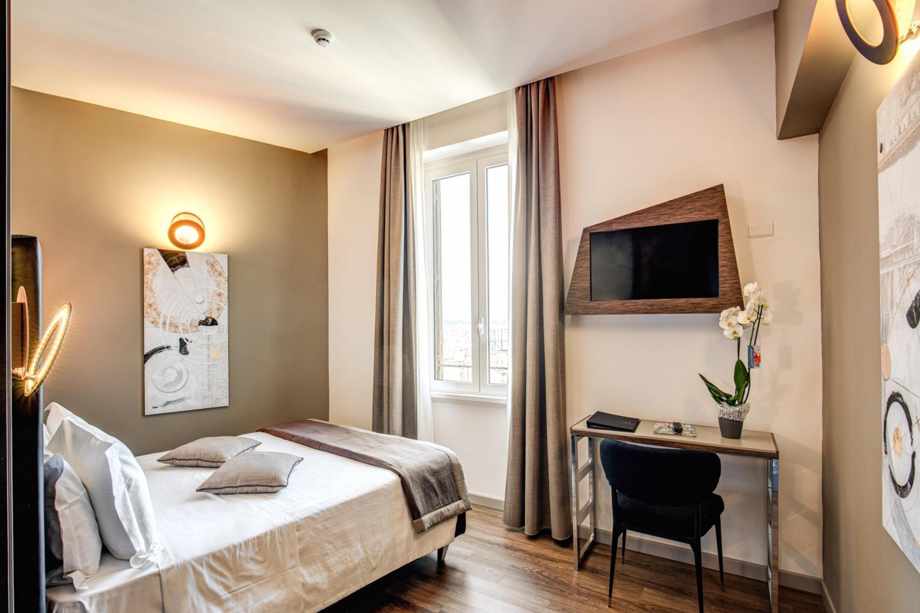 Double or Twin Room photo 1