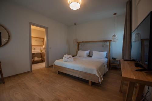 Deluxe Double Room with Sea View photo 2
