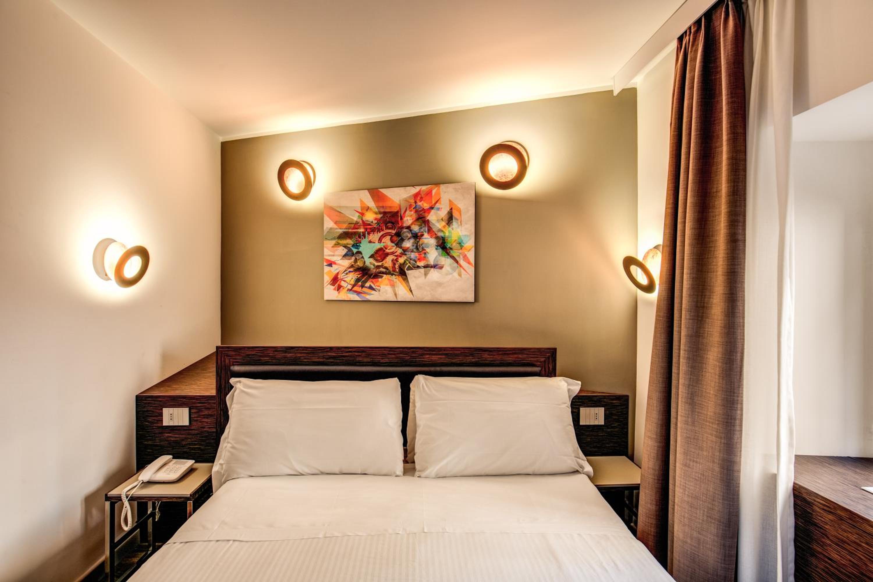 Double or Twin Room photo 2