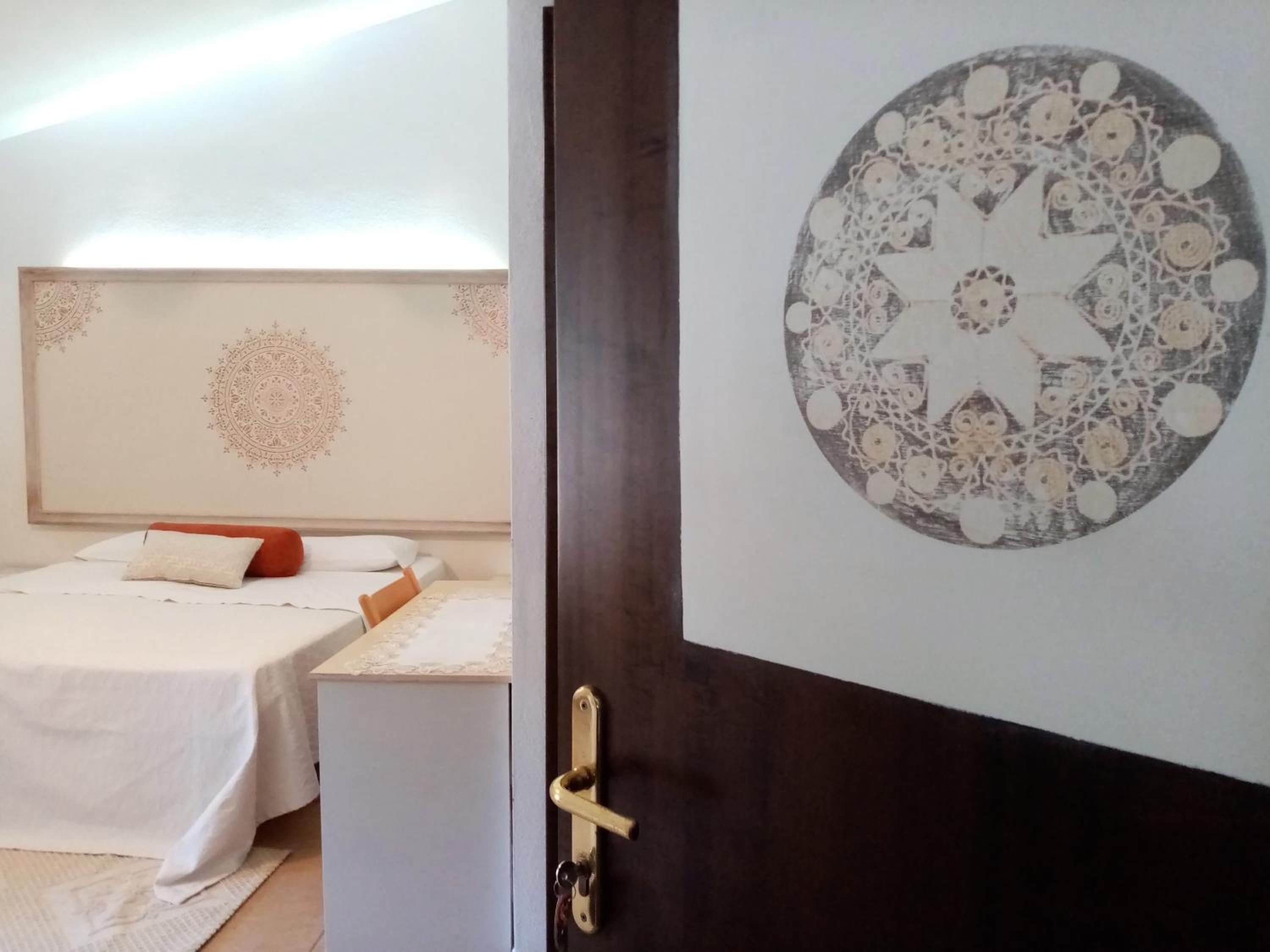 Deluxe Double or Twin Room with Balcony photo 1