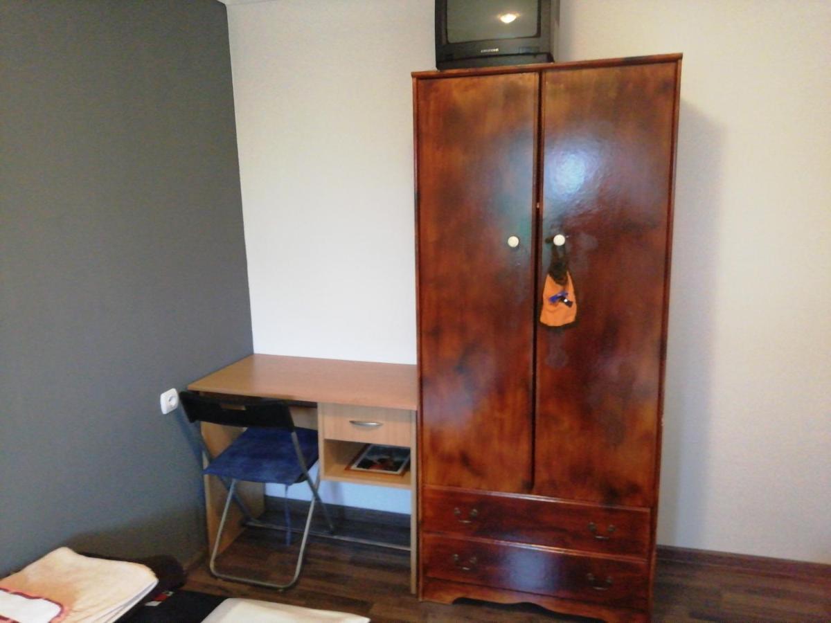 Twin Room with Lake View photo 3