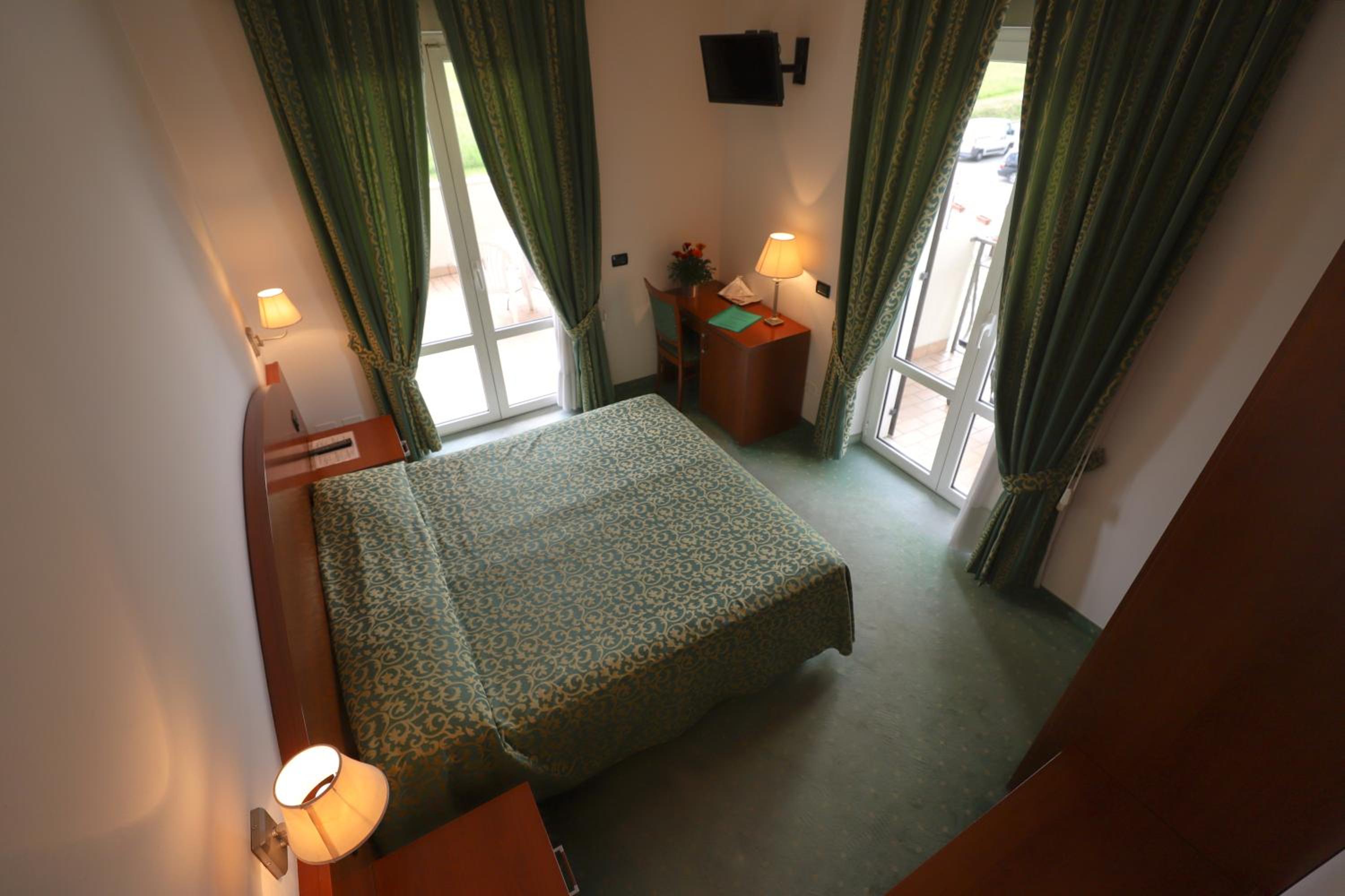 Superior Double Room photo 2