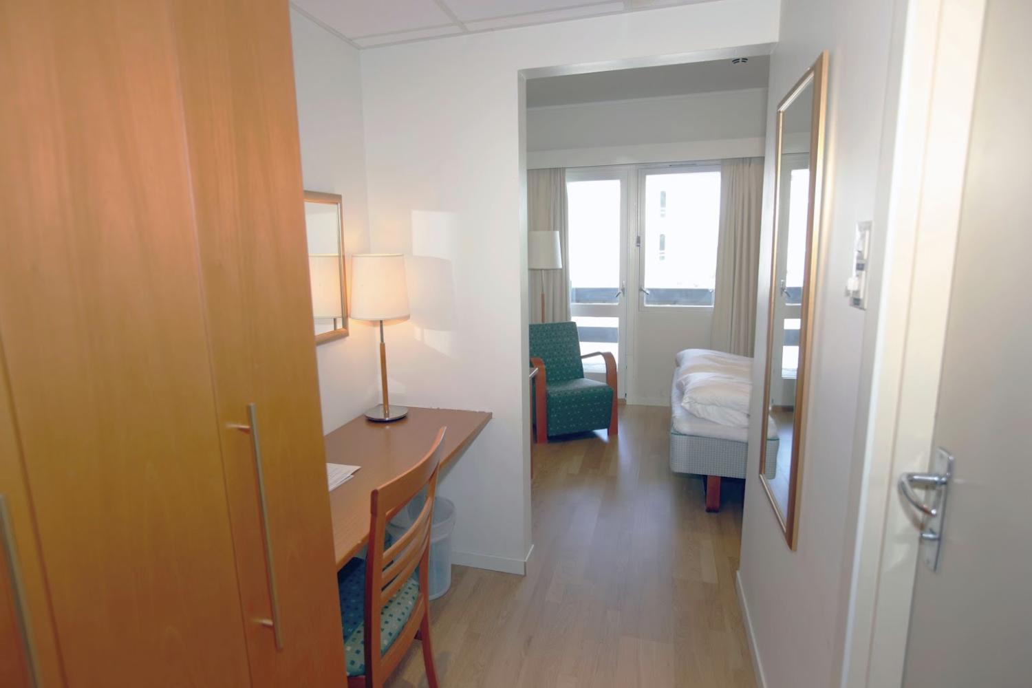 Economy Double Room - Photo 8