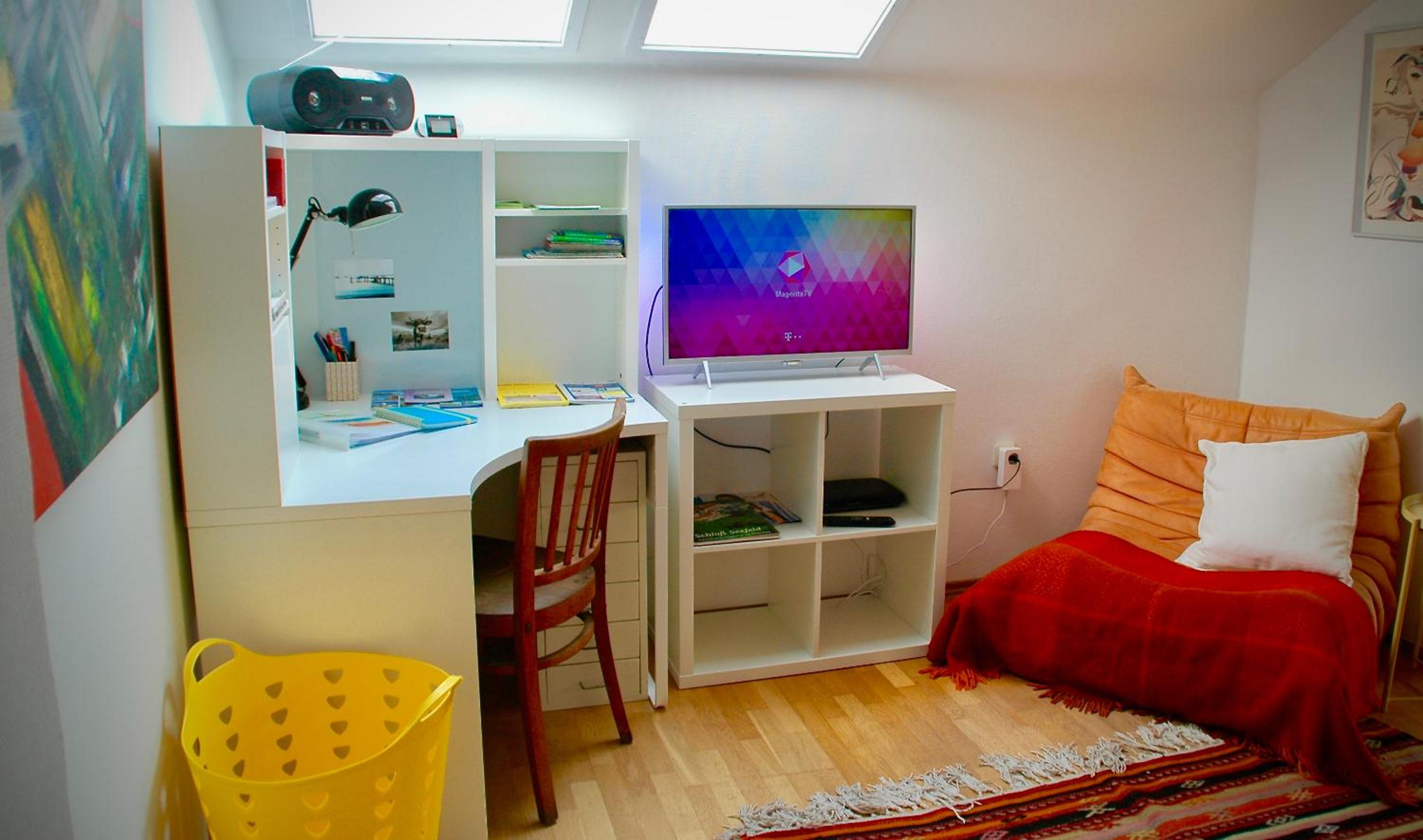 Apartment with Balcony photo 1