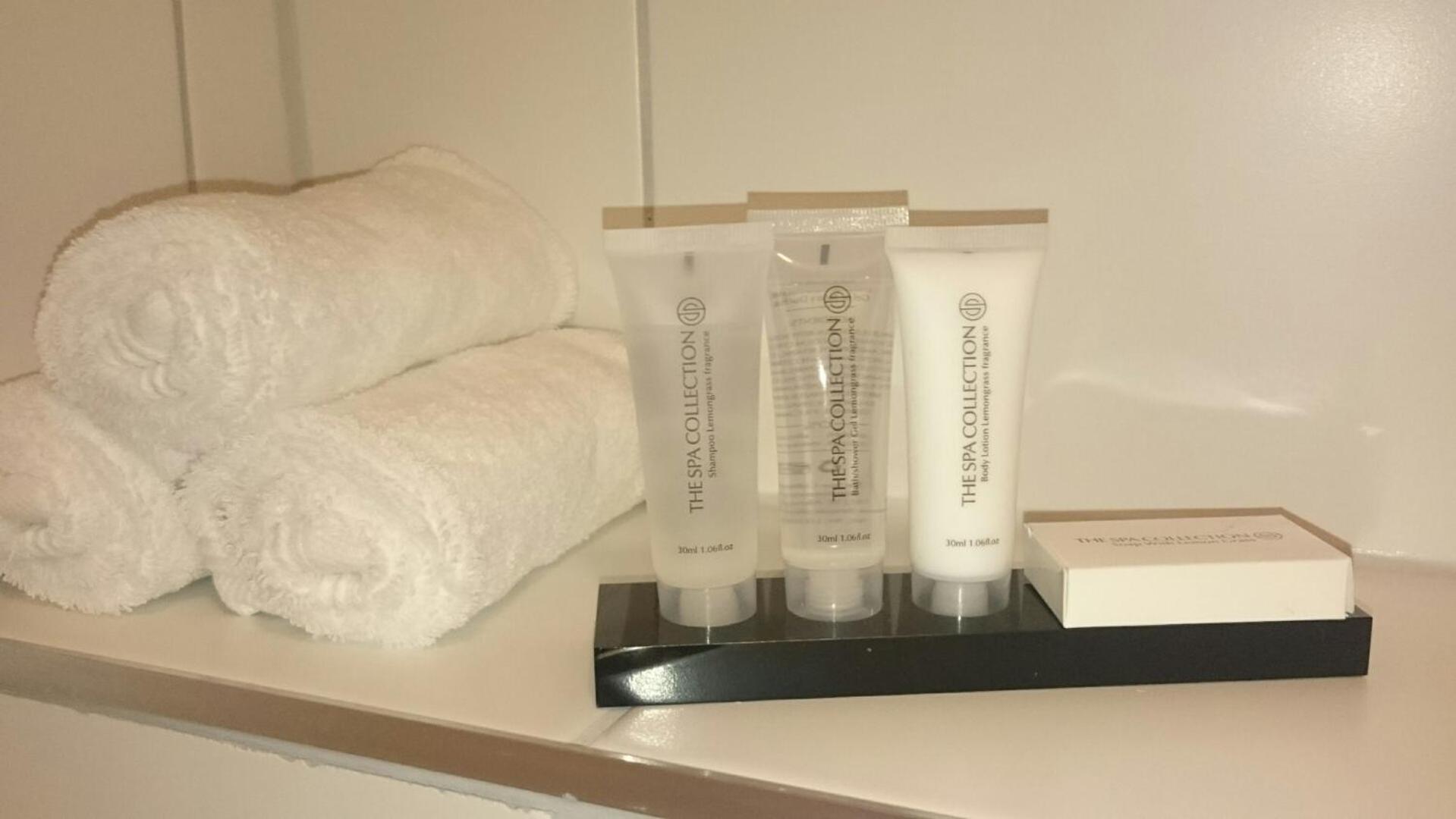 Deluxe Double Room - Photo 8