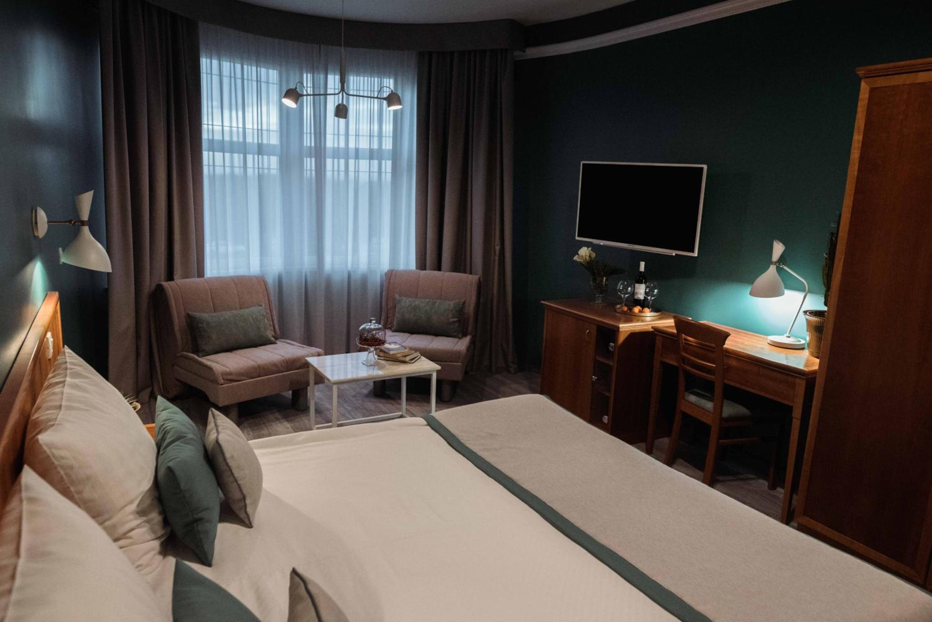 Deluxe Double Room - Photo 5