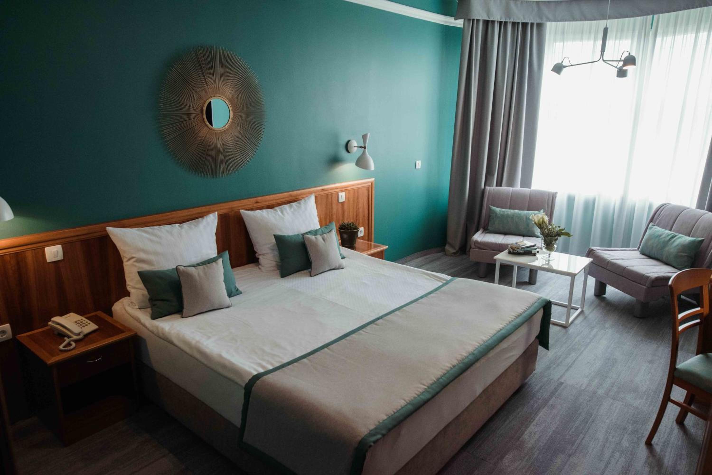 Deluxe Double Room - Photo 3