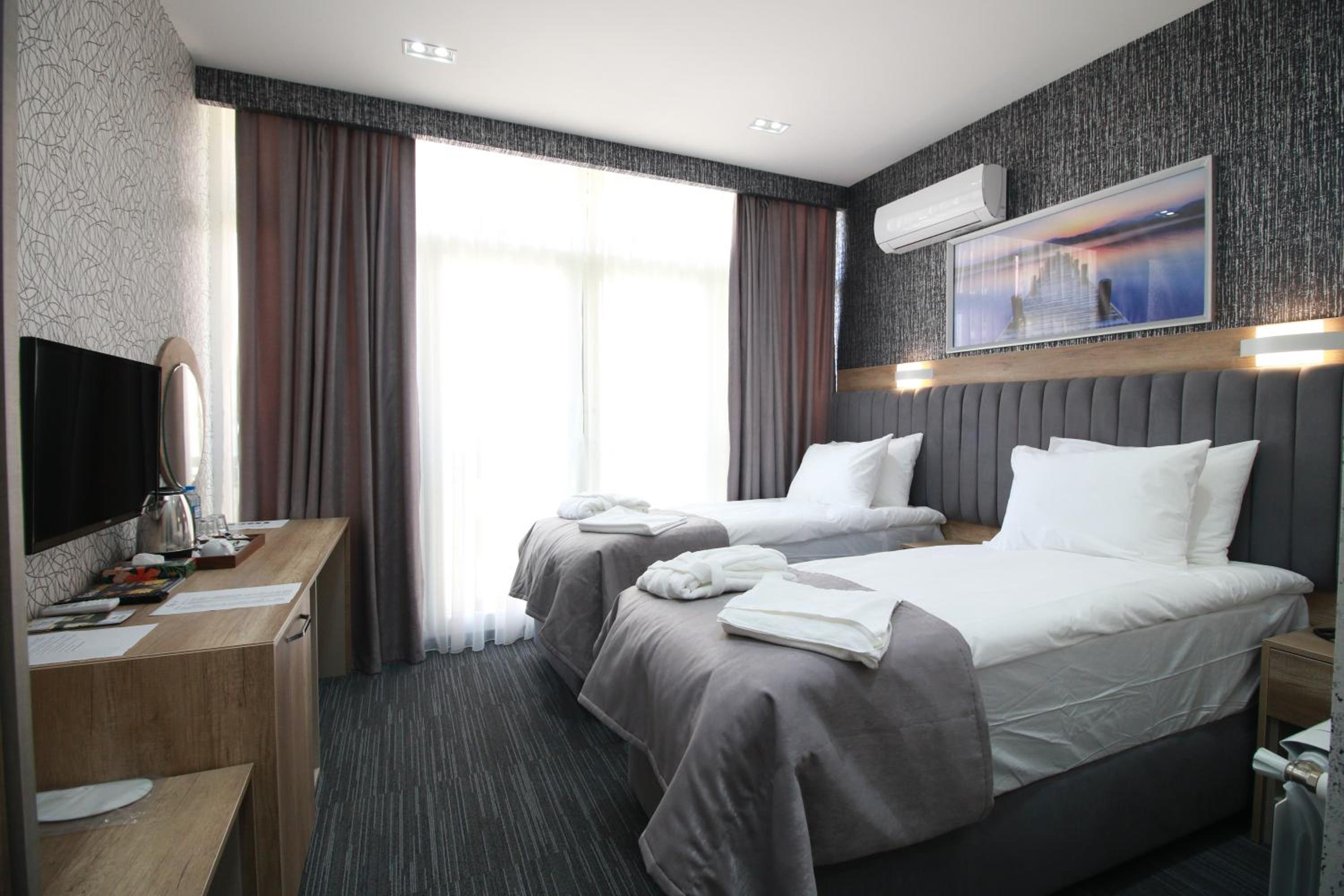 Superior Double Room photo 2