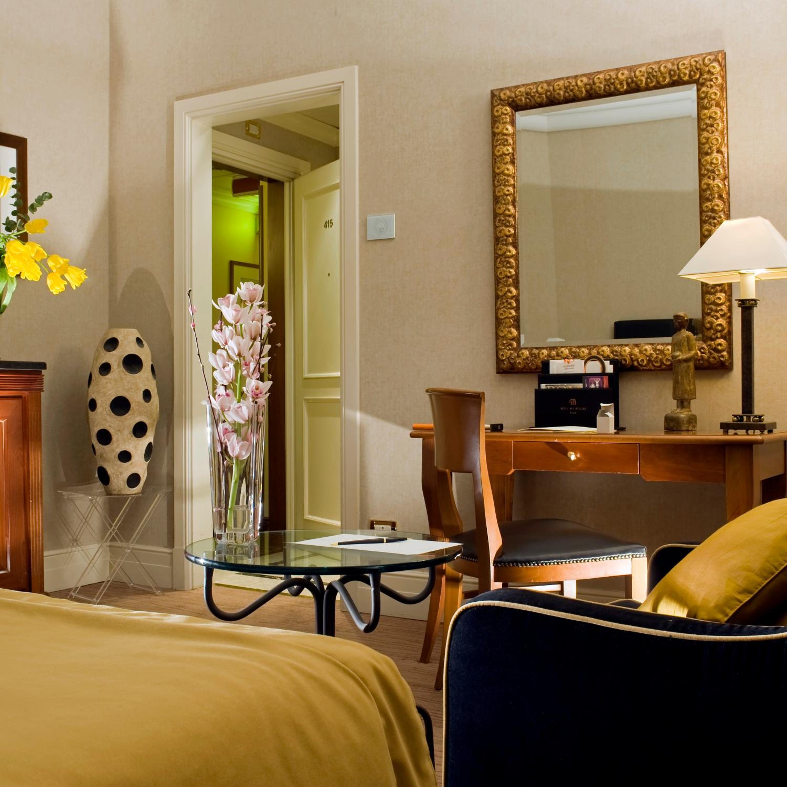 Triple Room thumbnail 6