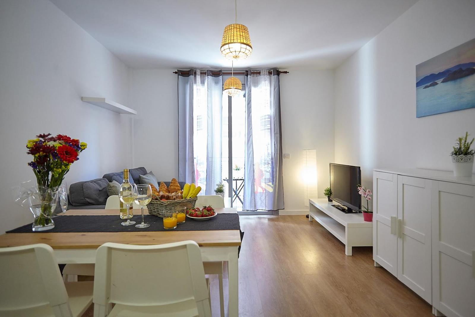 Three-Bedroom Apartment - Photo 26