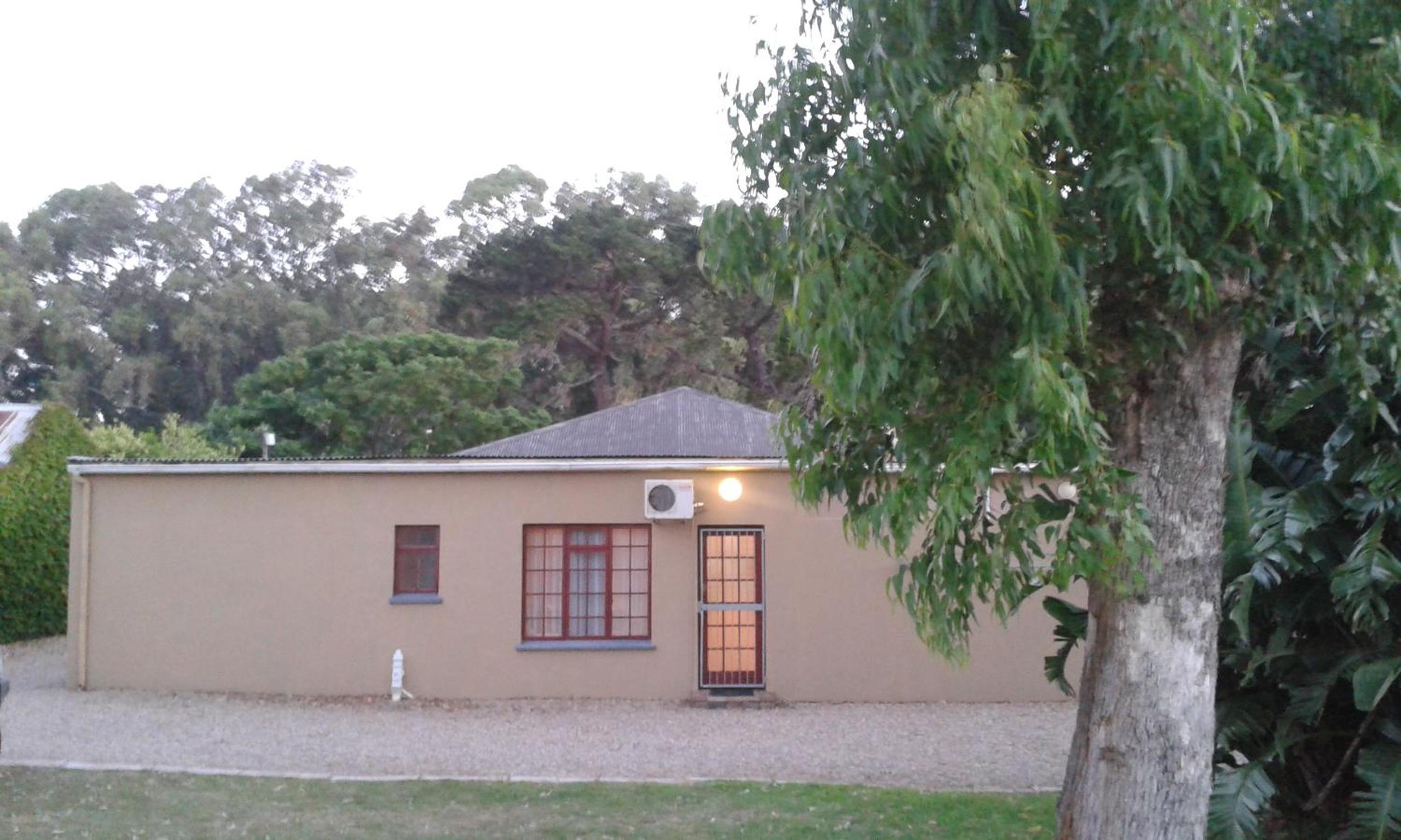 Deluxe Triple Room photo 3