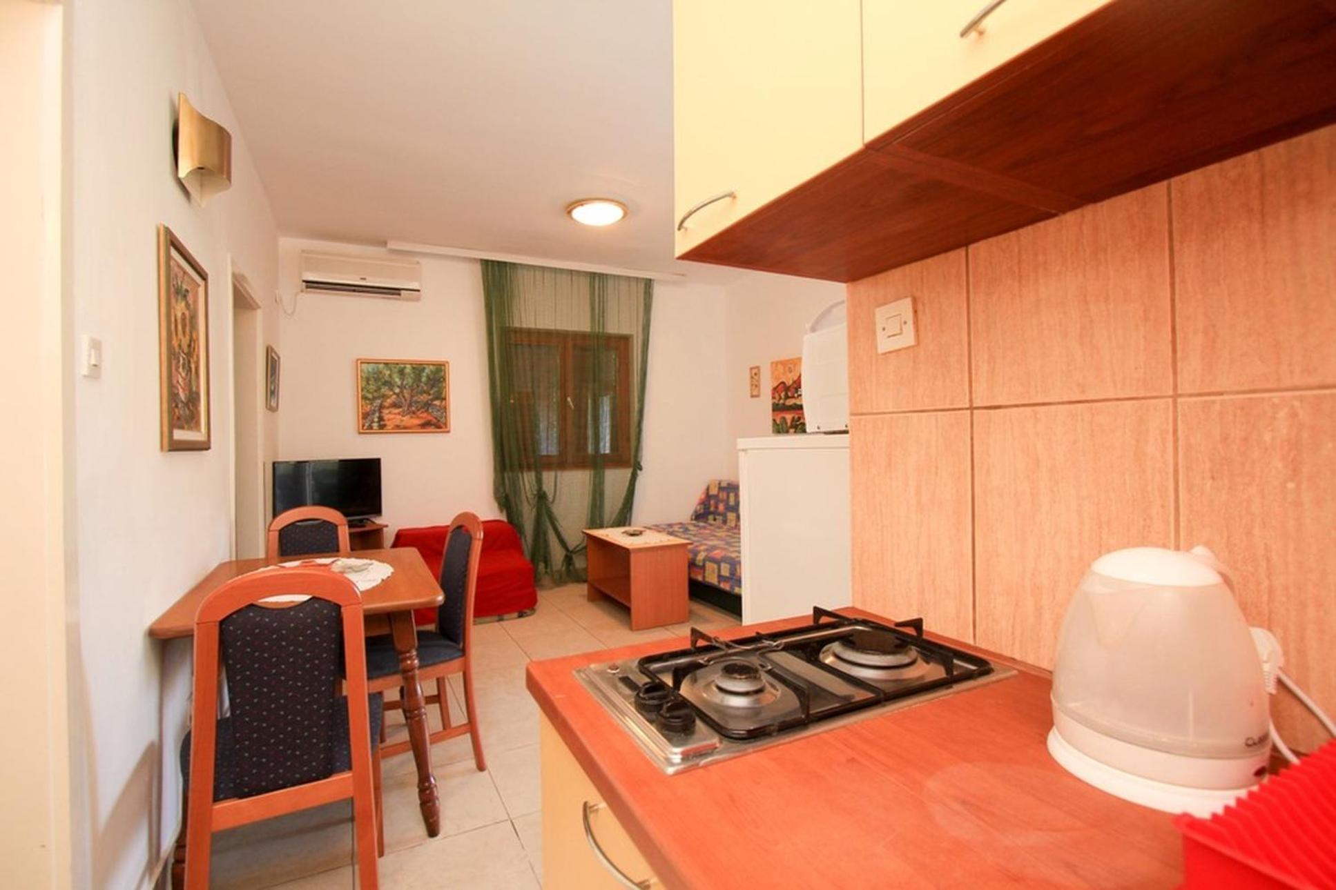 Two-Bedroom Apartment photo 2