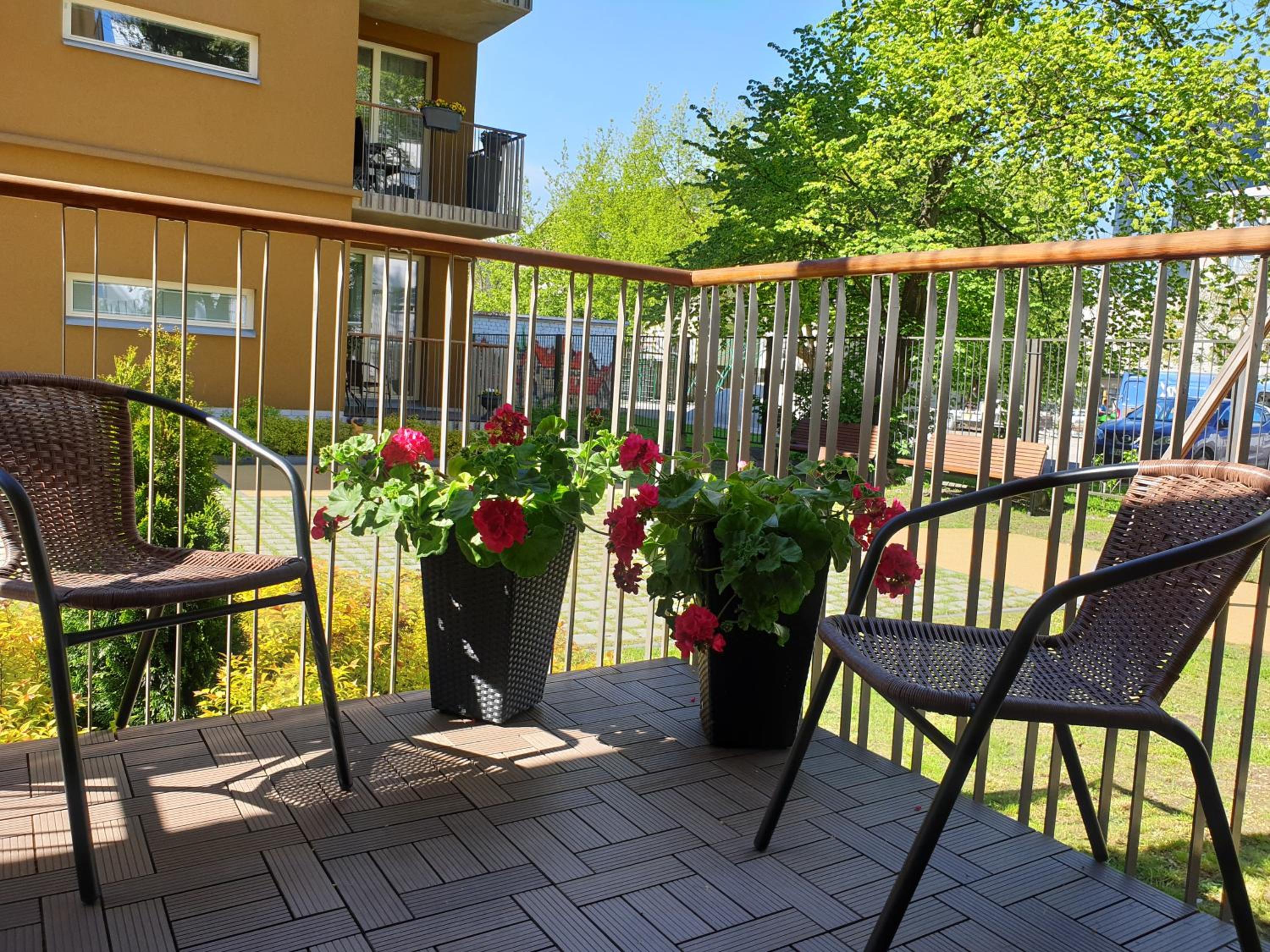 Apartment with Garden View - Photo 8