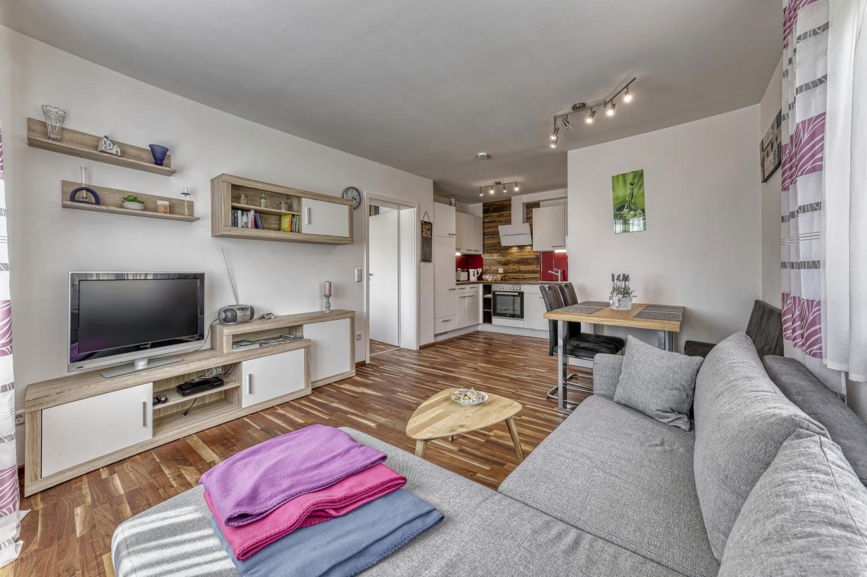 Apartment photo 1