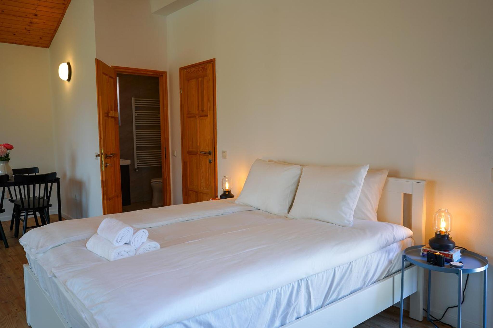 Studio Apartment - Photo 7