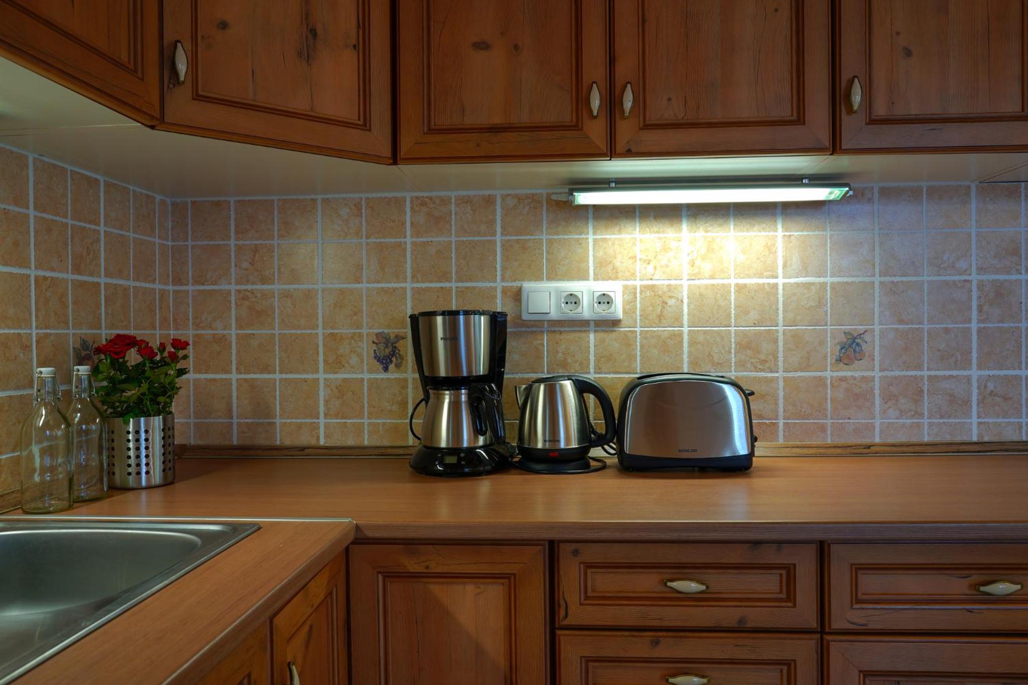 Apartment with Garden View - Photo 6