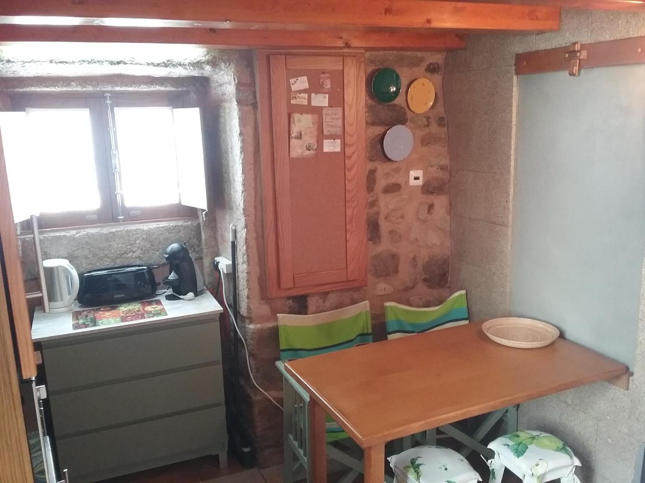 One-Bedroom House - Photo 9