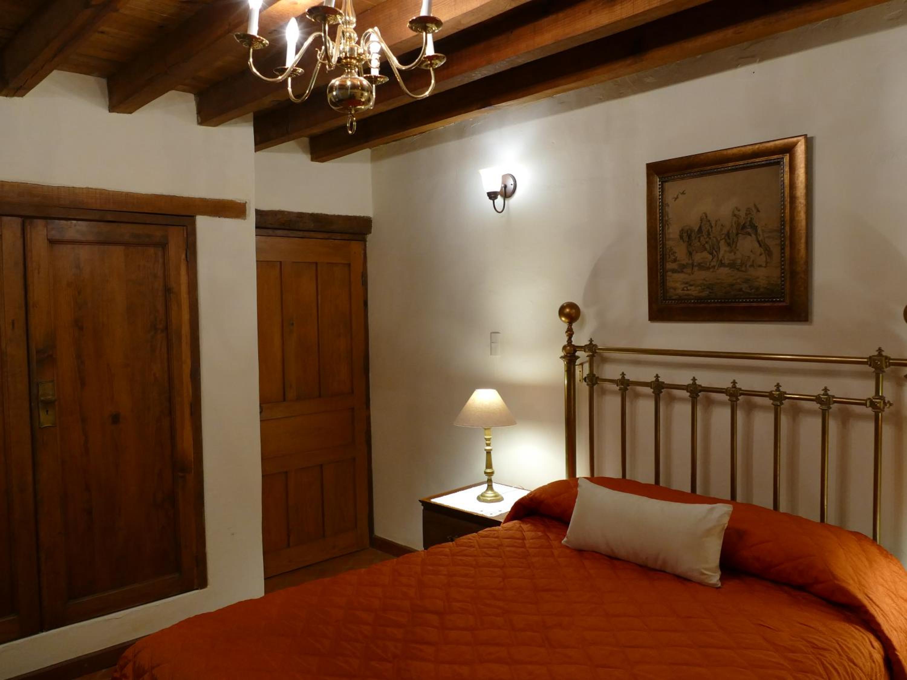 Two-Bedroom Suite - Photo 10