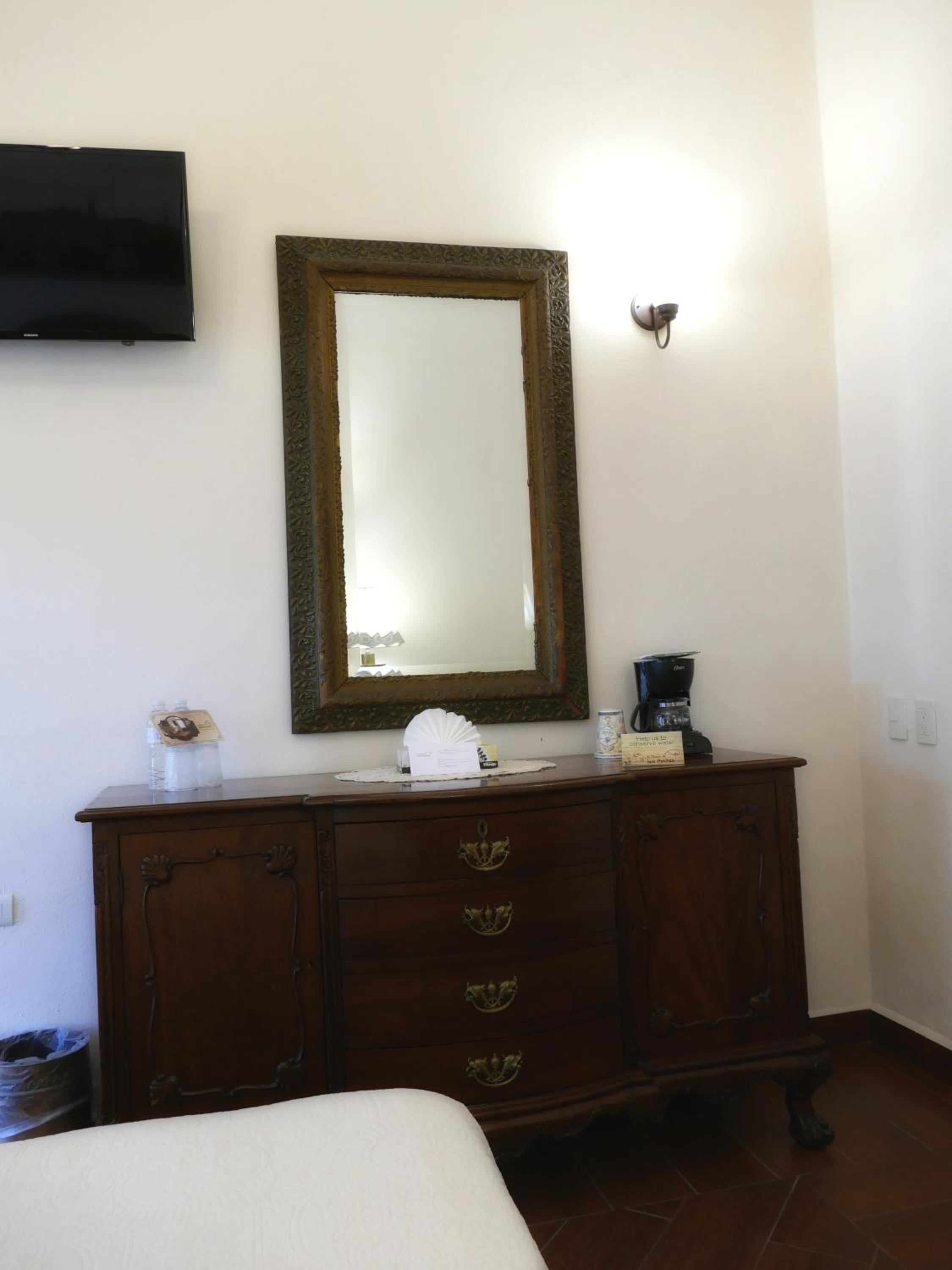 King Suite - Photo 10
