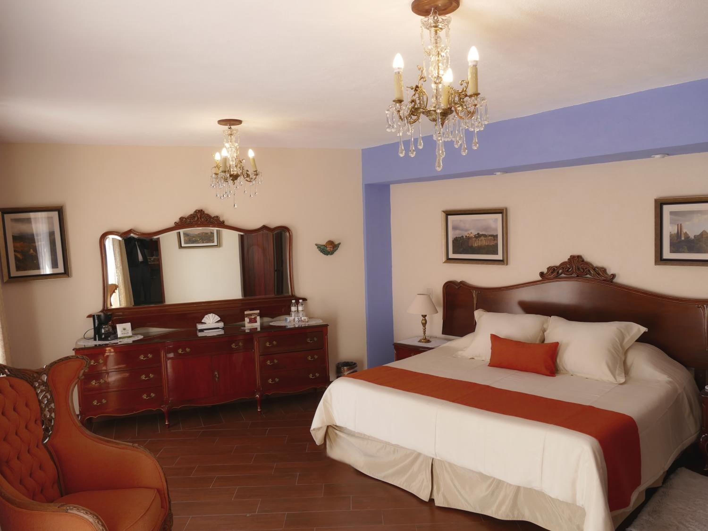 King Suite - Photo 9