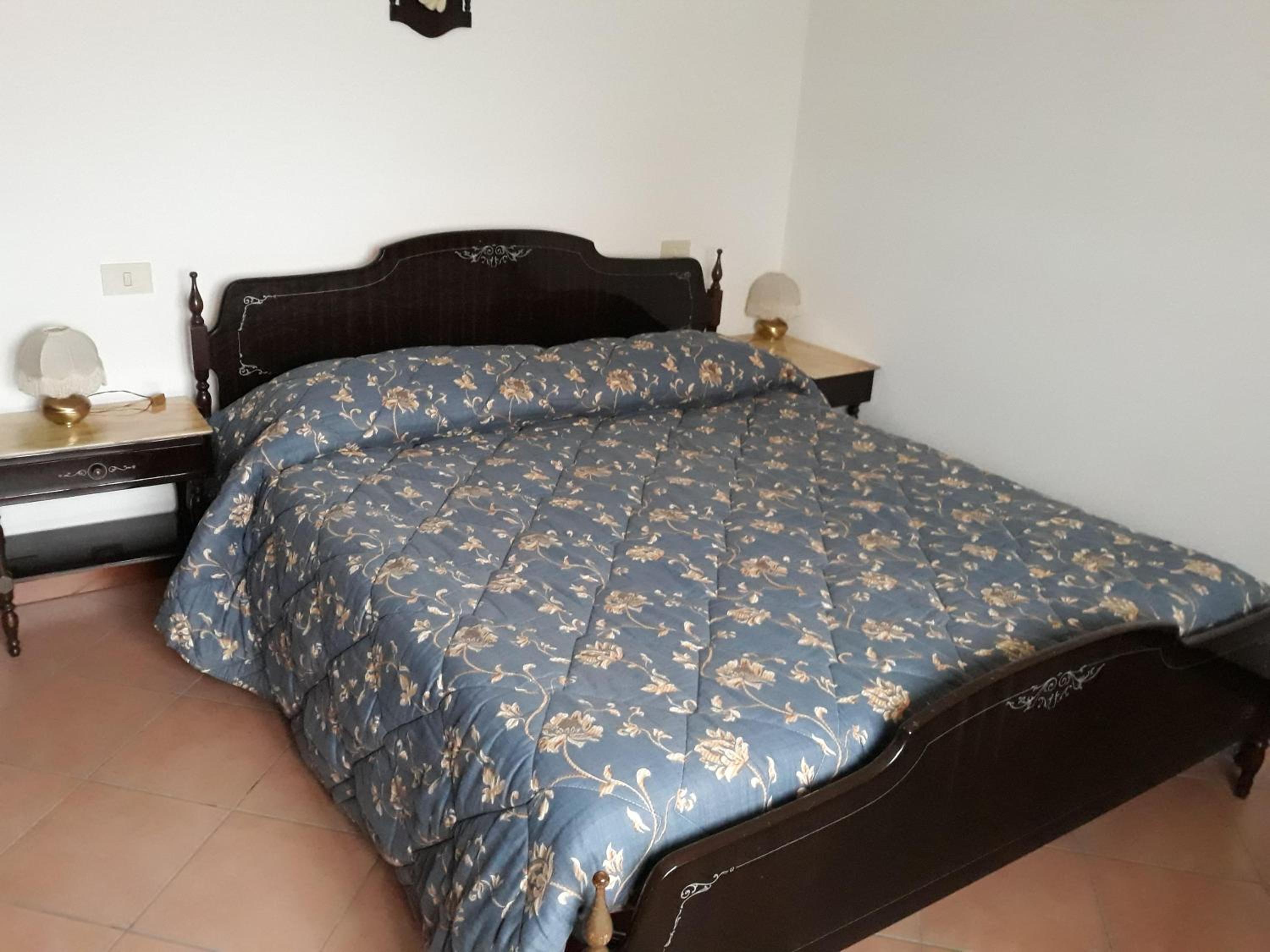 Standard Double Room with Shared Bathroom photo 1