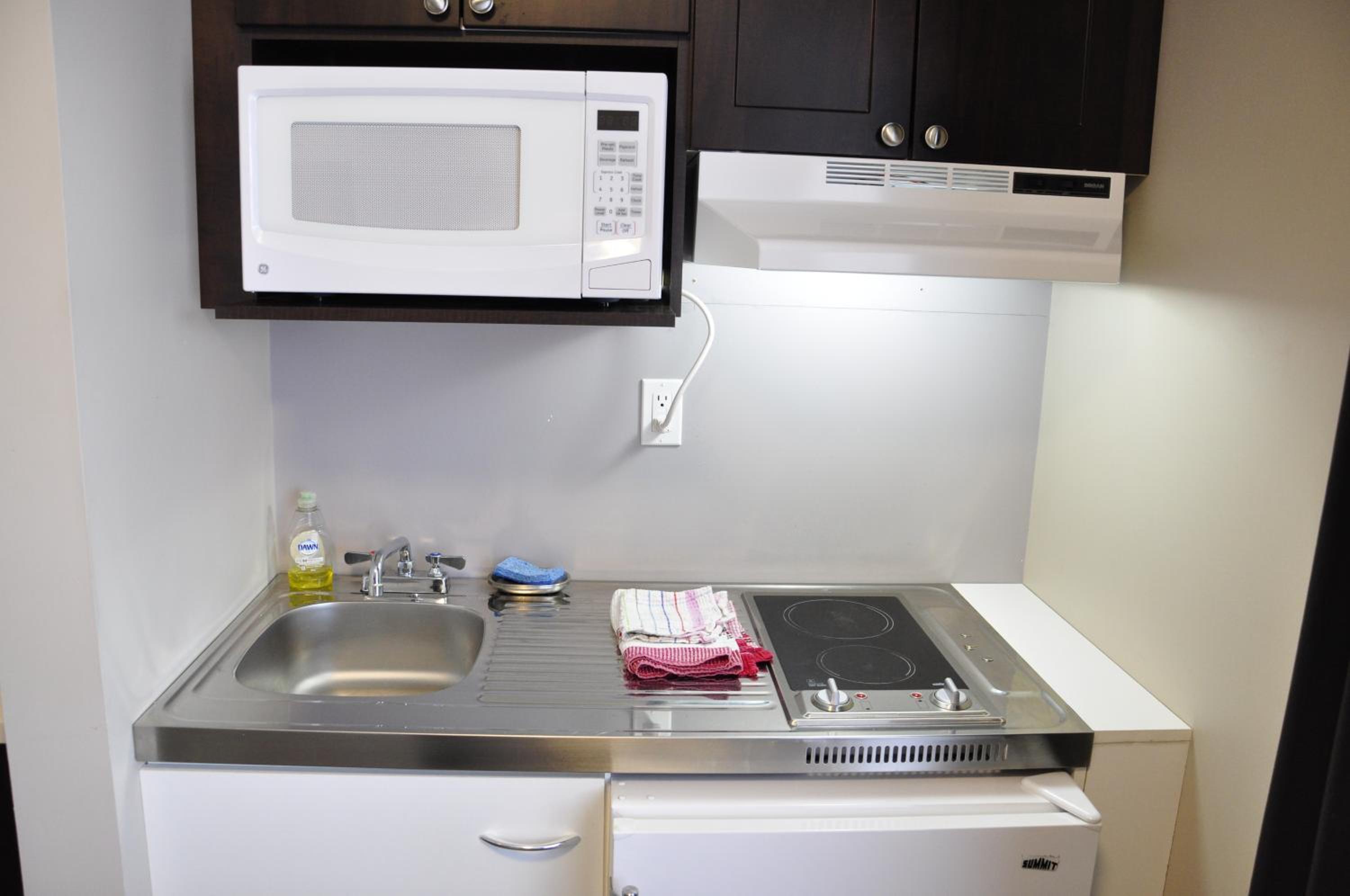 Two Room Kitchenette Suite photo 3