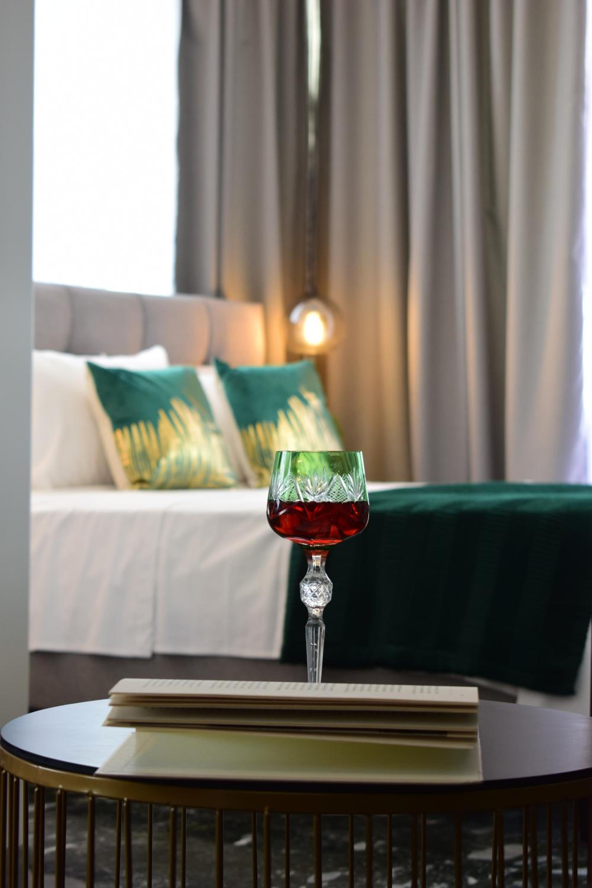 Deluxe Apartment