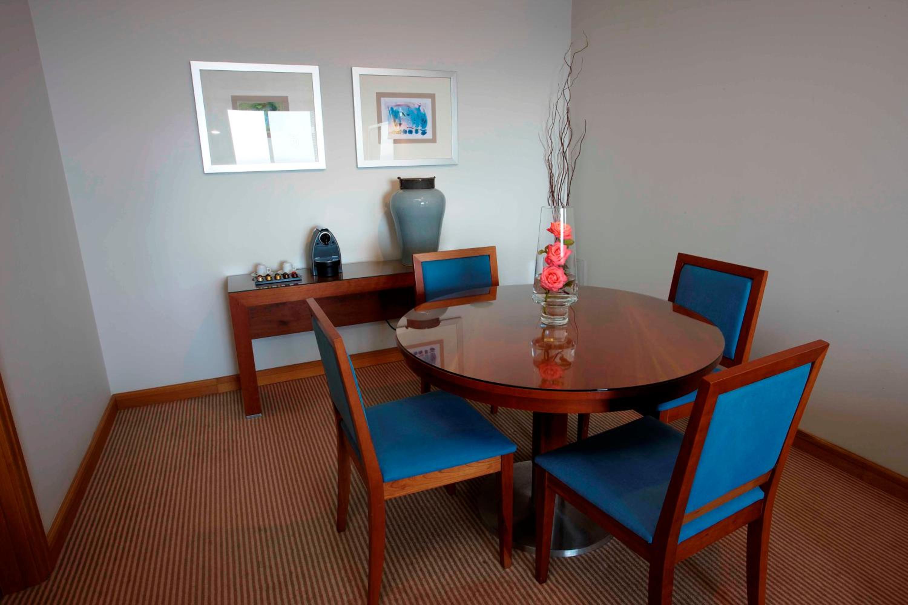 Suite with Sea View