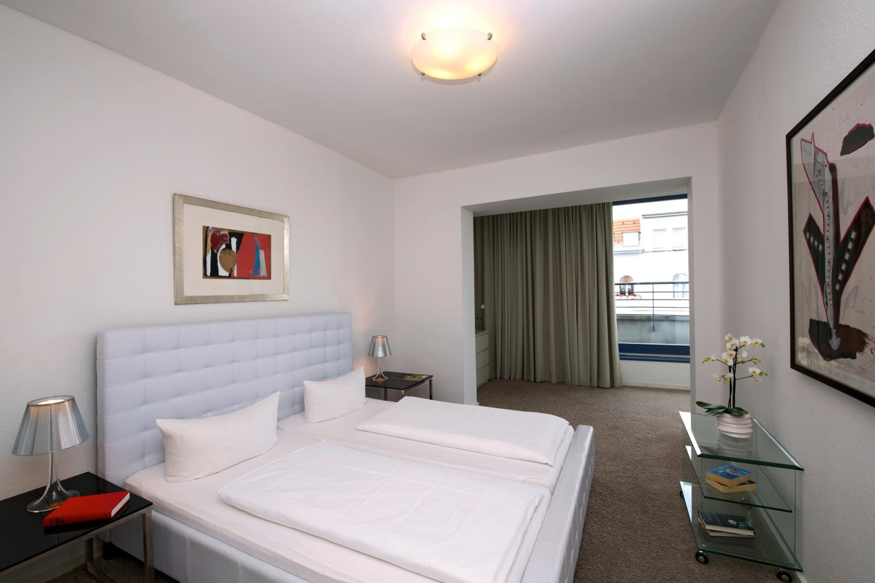Suite photo 1