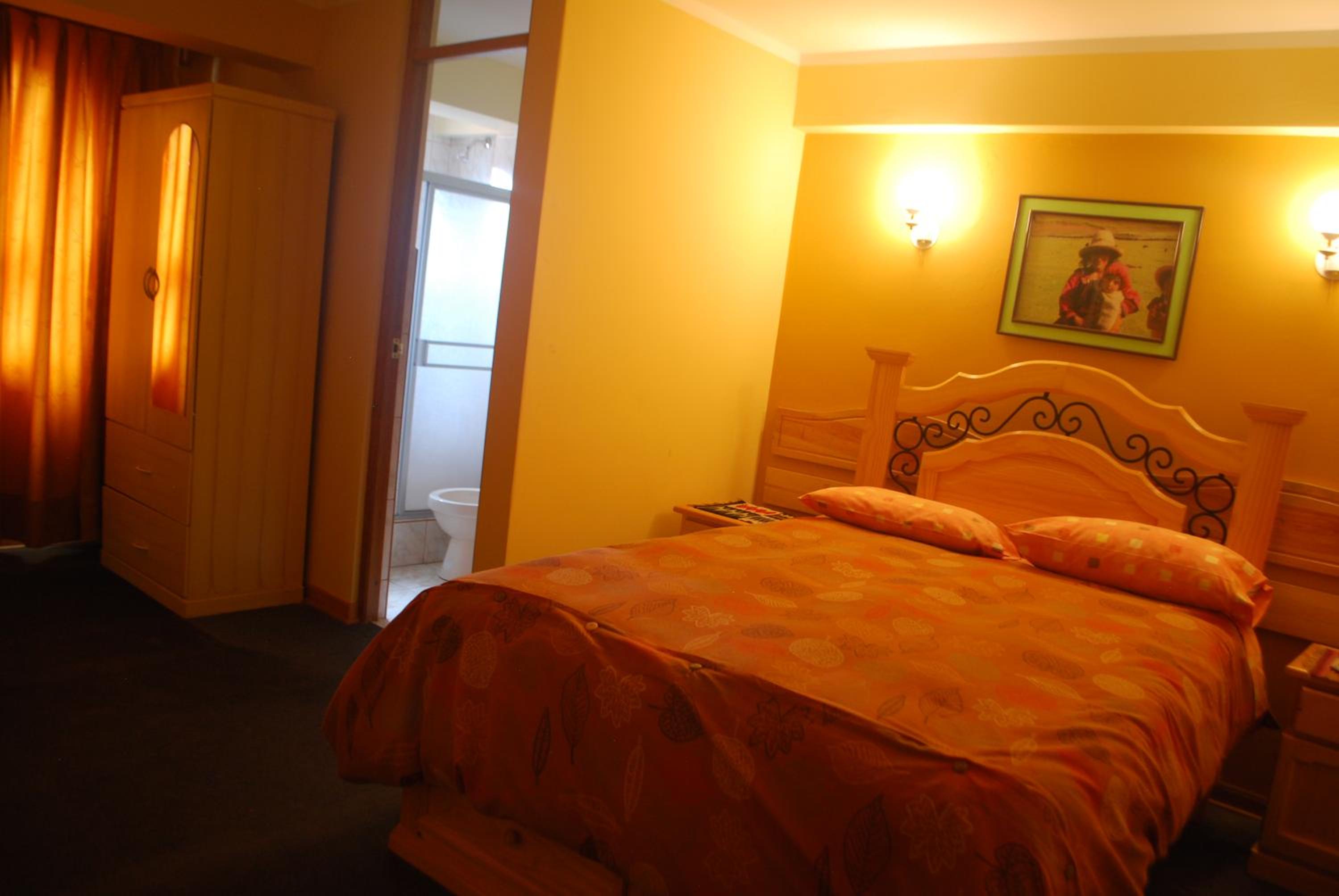 Standard Double or Twin Room photo 3