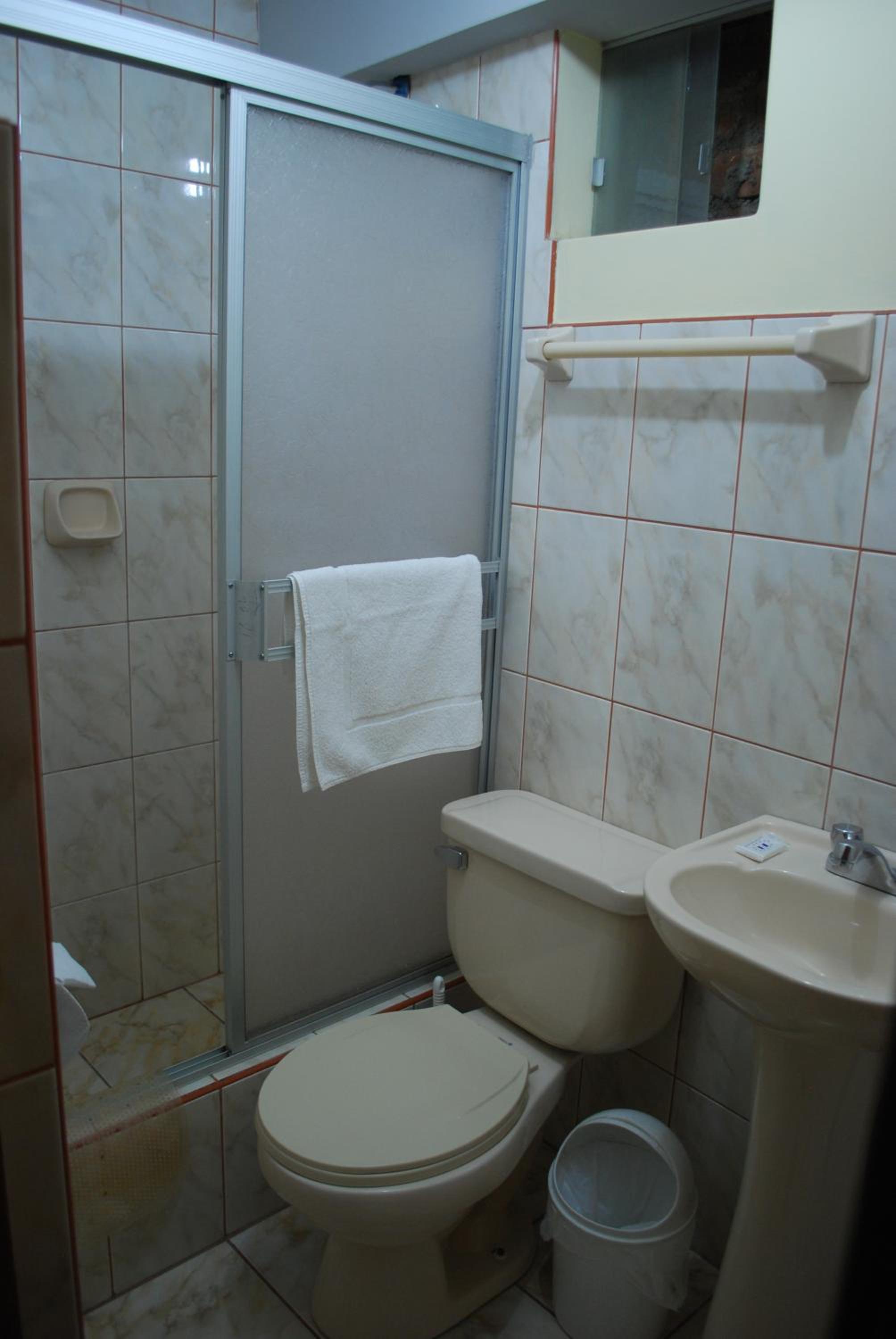 Standard Double or Twin Room photo 3