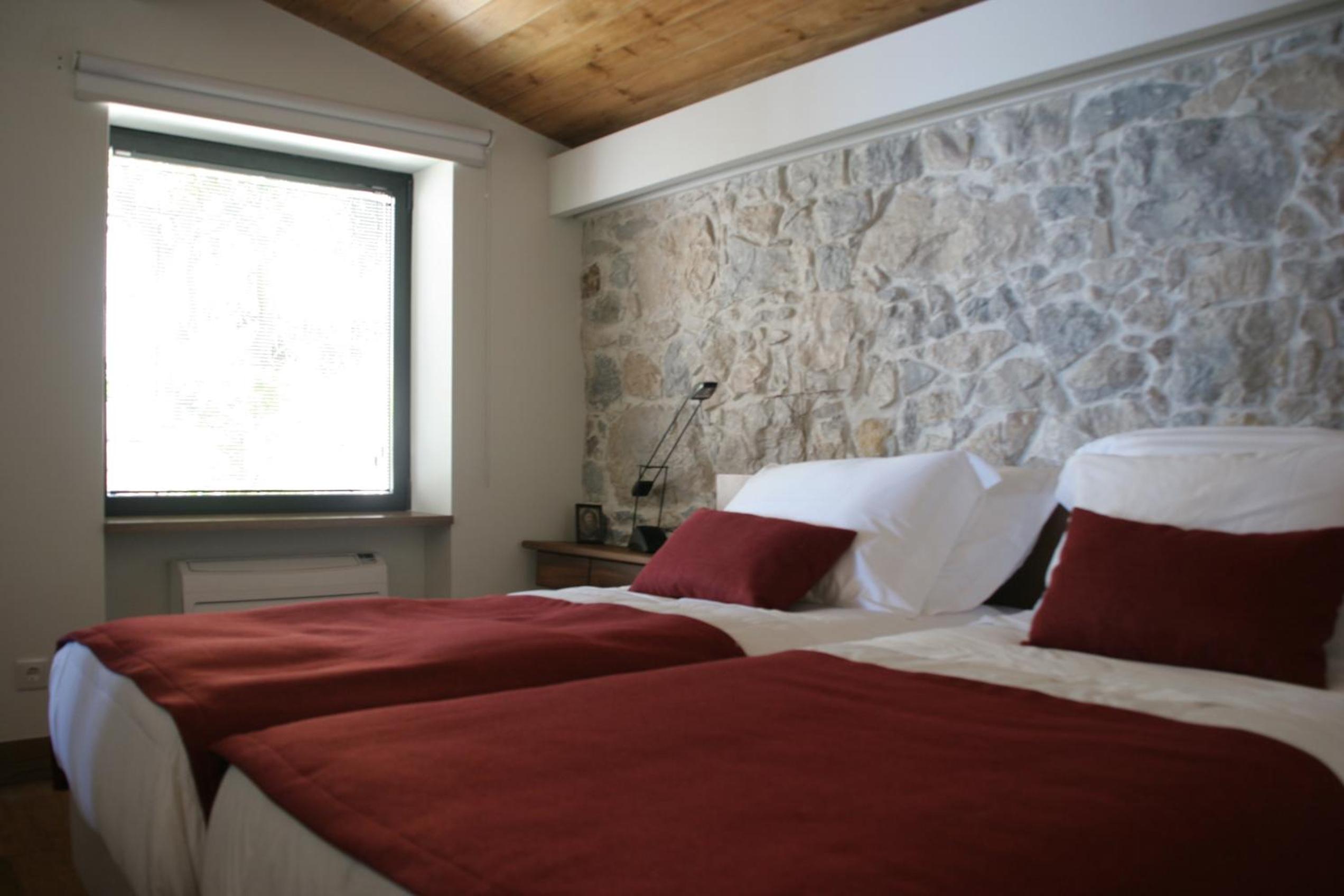 Two-Bedroom Apartment with Terrace and Sea View photo 1